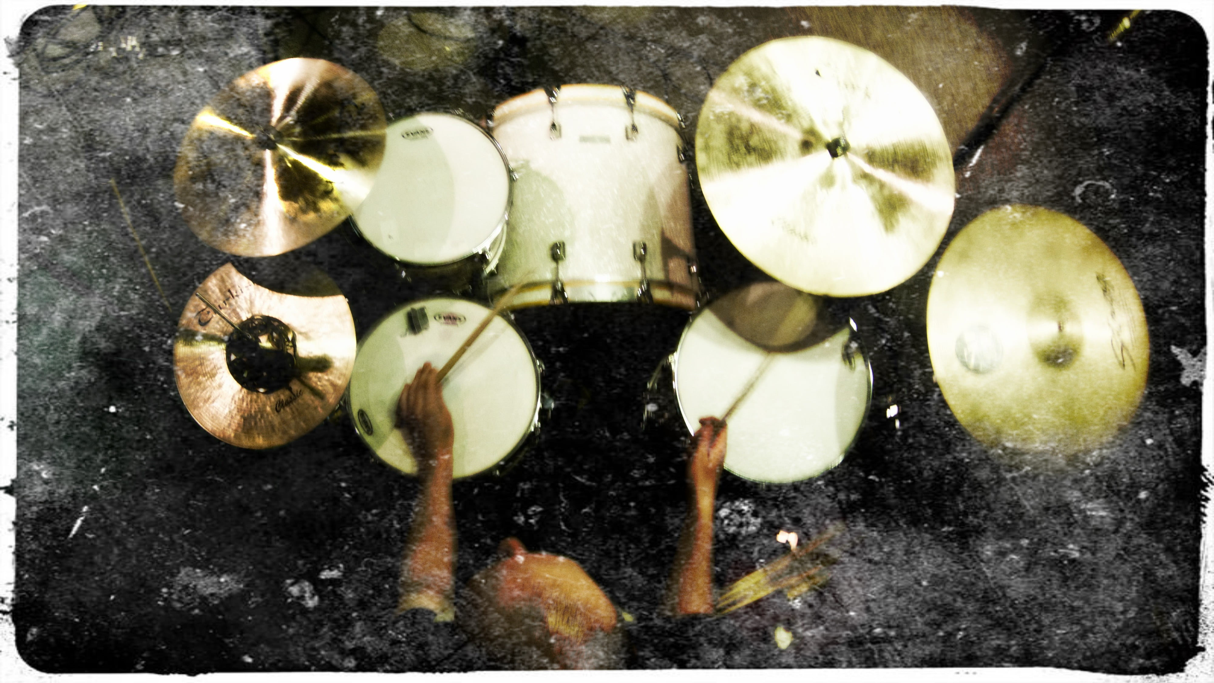drum, animal, medium group of objects, set, healthy eating, toms, high angle view, white, kick, musical instrument, auto post production filter, glass, HD Wallpaper
