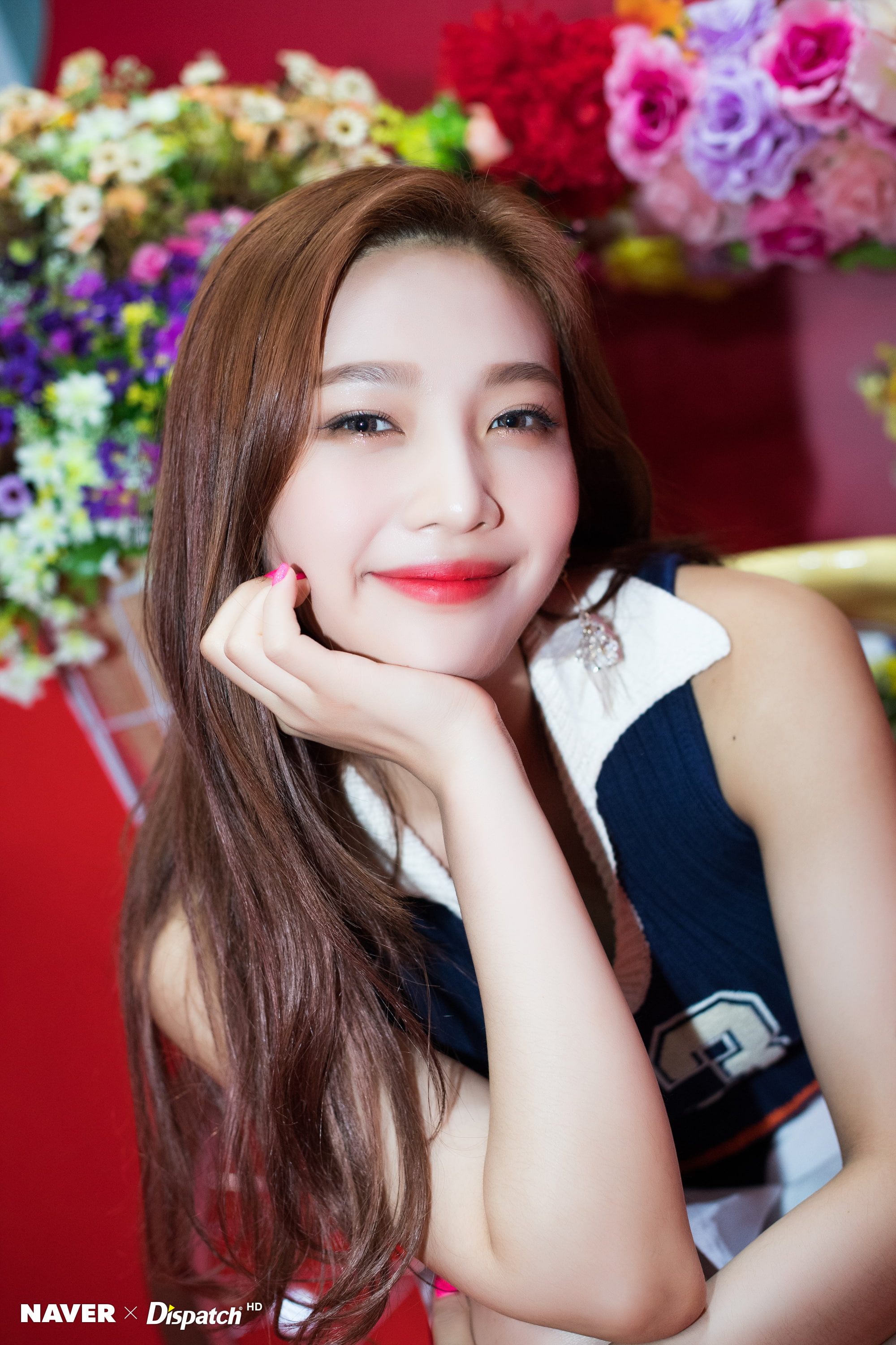 smiling, beauty, women, emotion, long hair, K-pop, 2K, body part, RedVelvet, young adult, human face, hairstyle, flower, Joy (Red Velvet), headshot, teenager, Phone HD Wallpaper