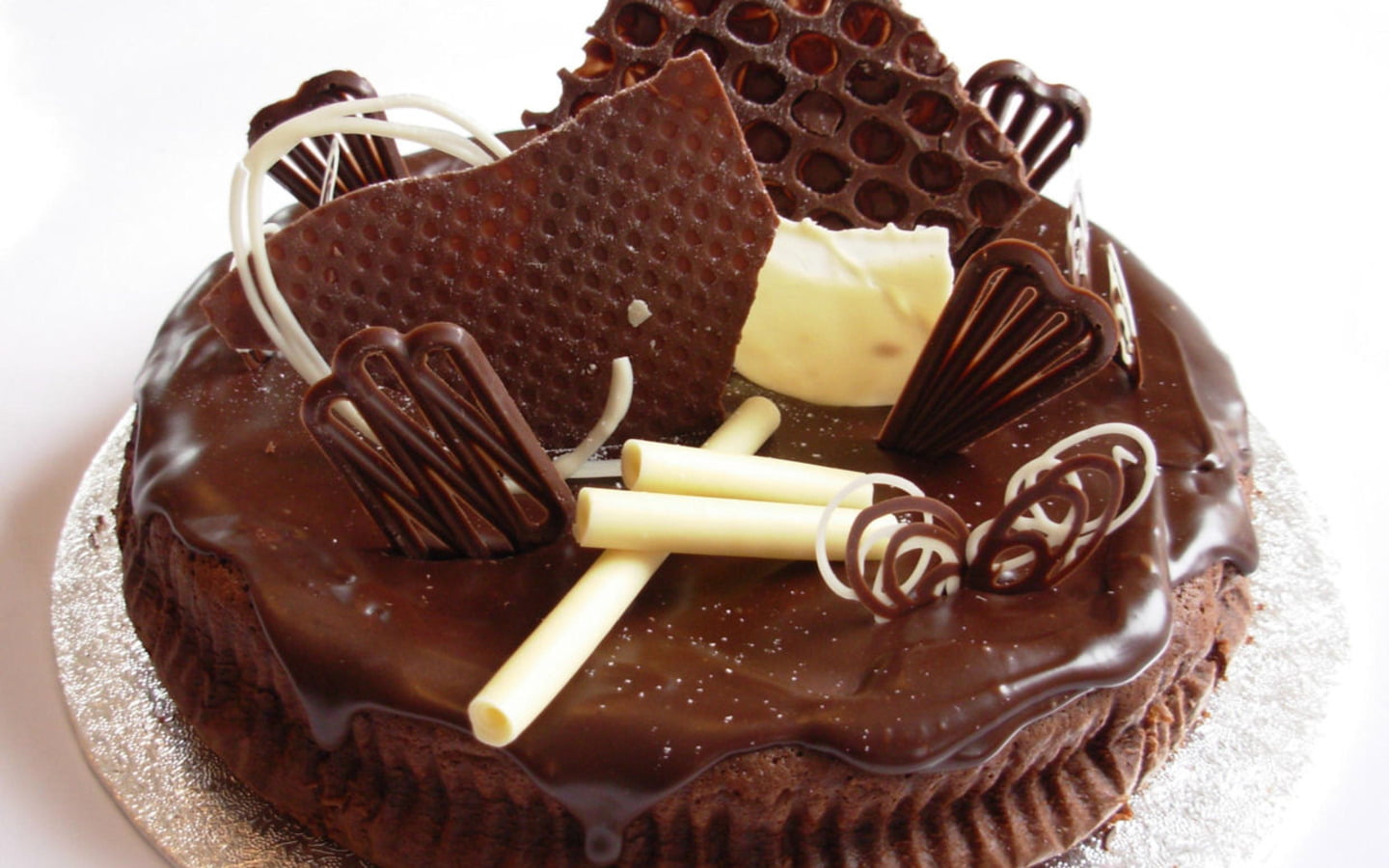 food and drink, snack, food, 720P, freshness, close-up, chocolate, ready-to-eat, sweet, dessert, baked, no people, indulgence, unhealthy eating, indoors, HD Wallpaper