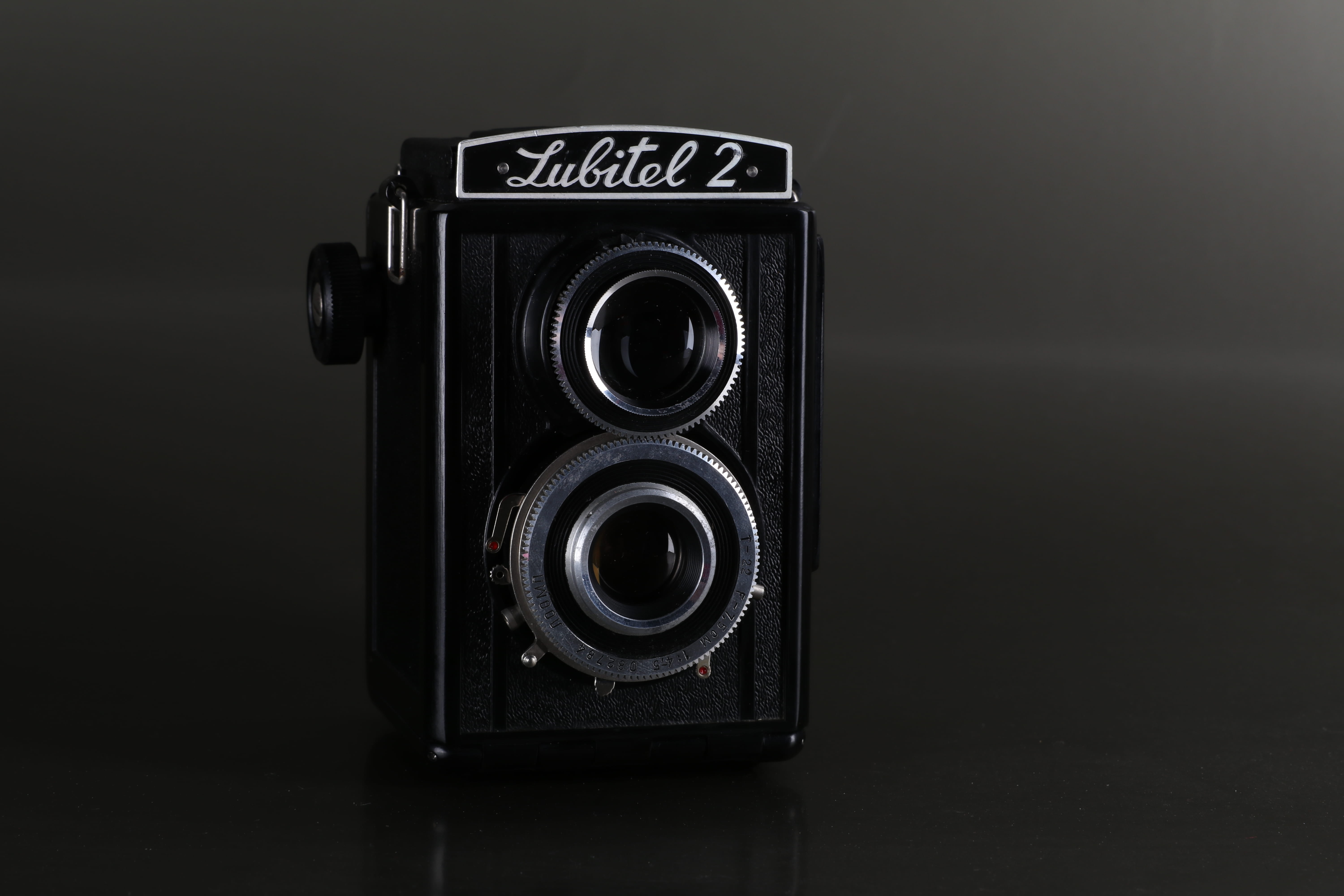 aperture, black, camera, electronics, lens - optical instrument, shutter, retro styled, twin lens, studio shot, vintage camera, black background, lens, HD Wallpaper