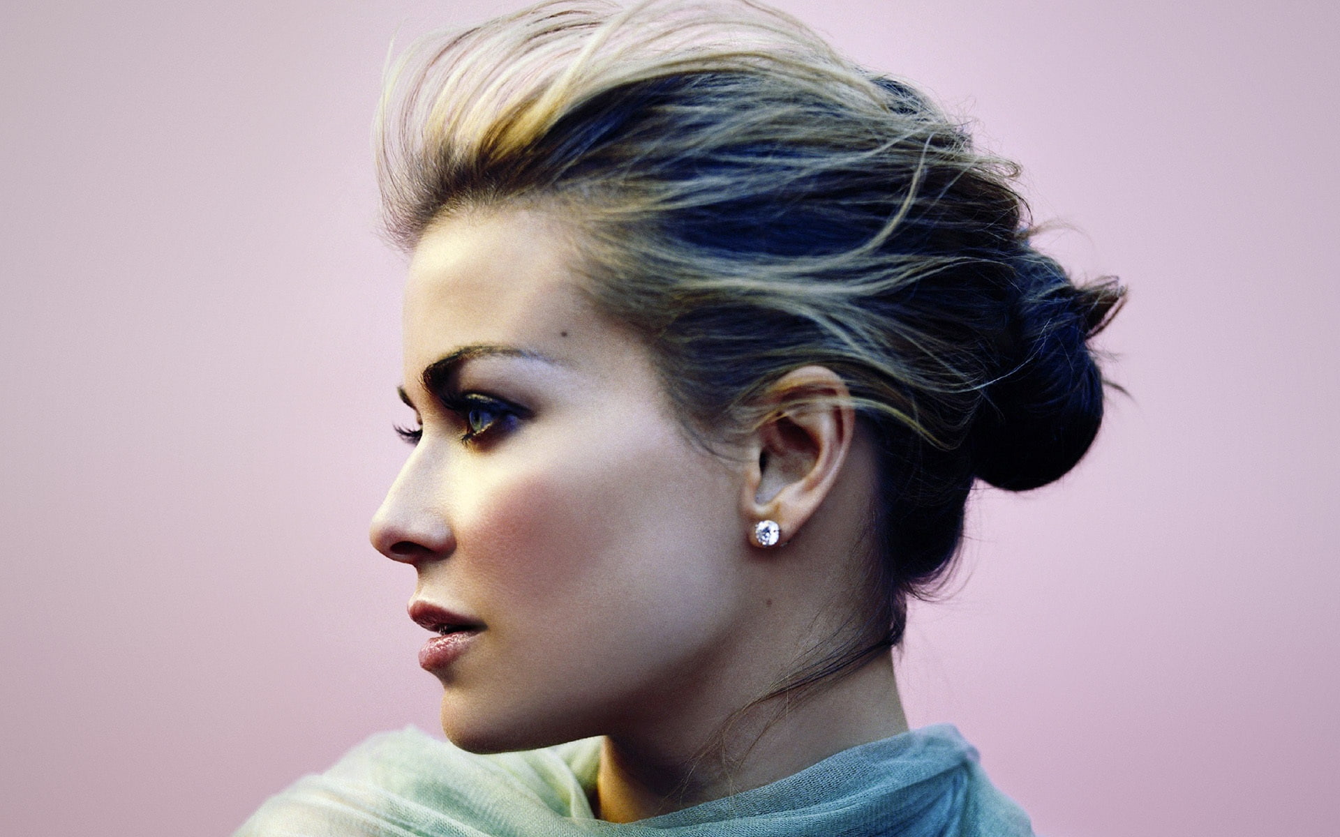 side, gorgeous, 1080P, electra, carmen, blue eyes, HD Wallpaper