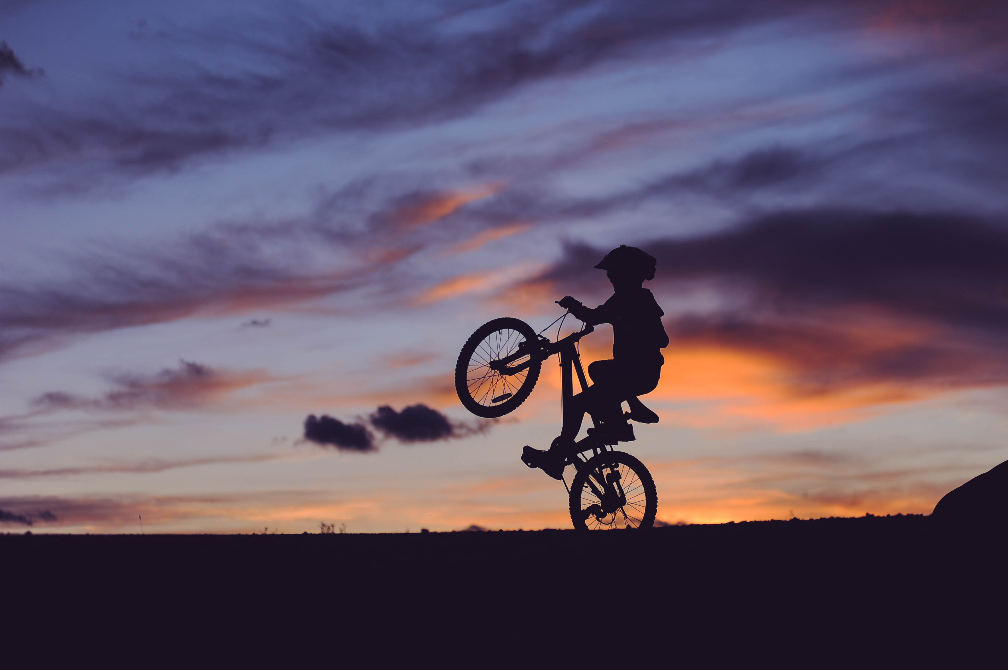 real people, mountain, child, bicycle, adventure, lifestyles, nature, sky, mountain Bike, wheel, outdoors, black Color, extreme Sports, blue, sport, sun, HD Wallpaper