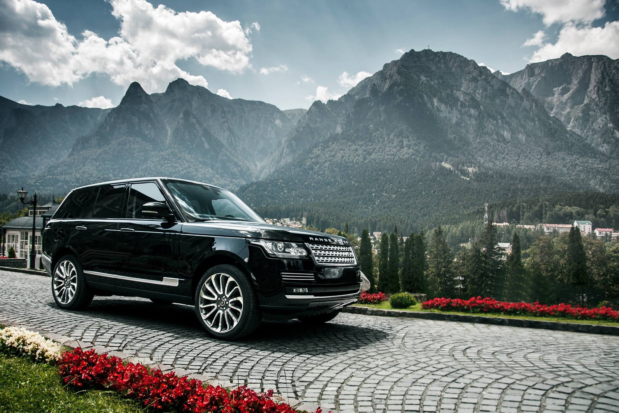 headlight, suv, range rover, summer, land, cloud - sky, road, panoramic, outdoors, sky, scenics, land Vehicle, mountain, 1080P, transportation, wheel, HD Wallpaper
