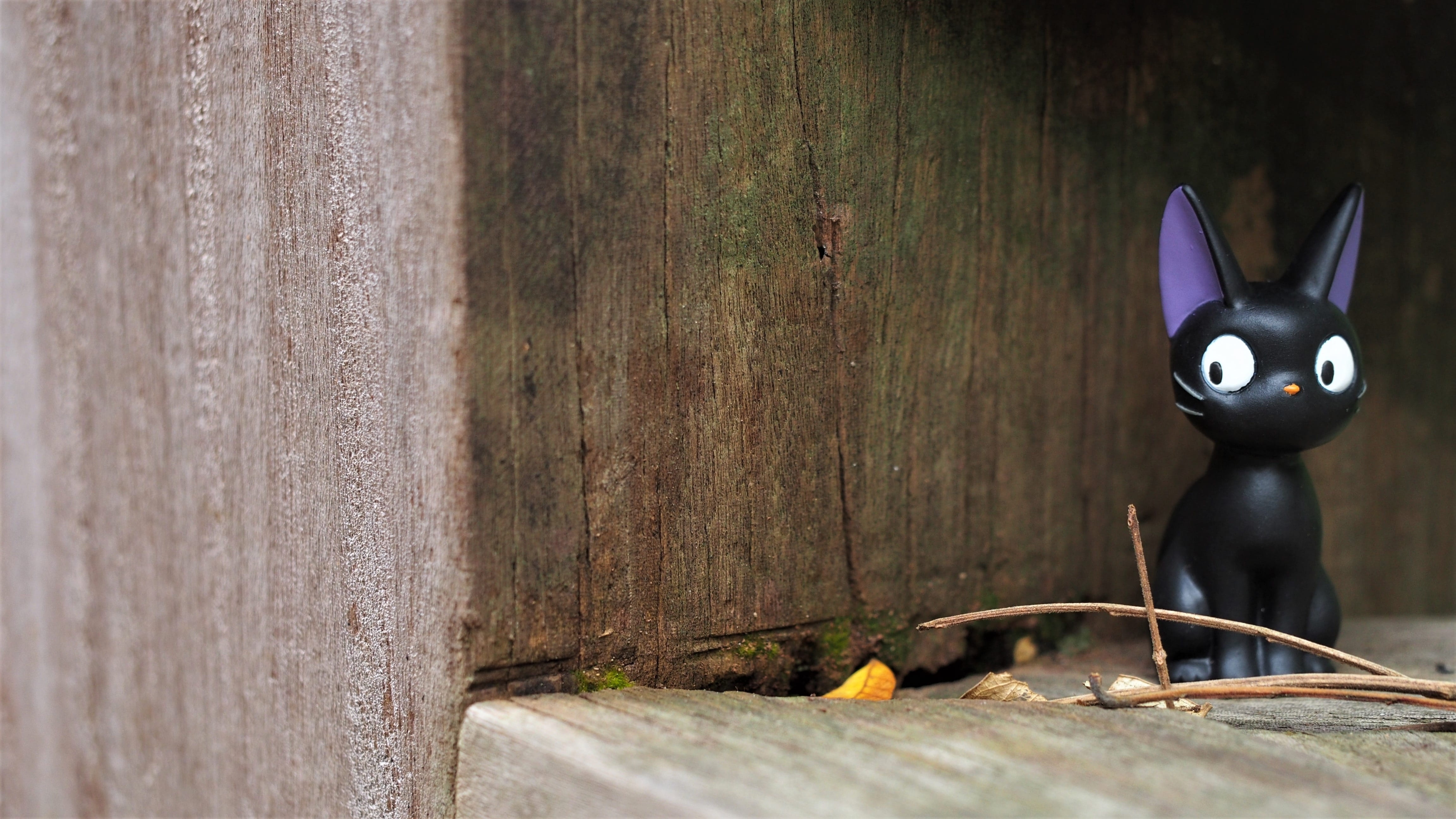 toy, outdoors, fence, barrier, wooden, television, old, one animal, film, wood - material, wood, anime, desktop, metal, animal representation, 4K, cartoon, HD Wallpaper
