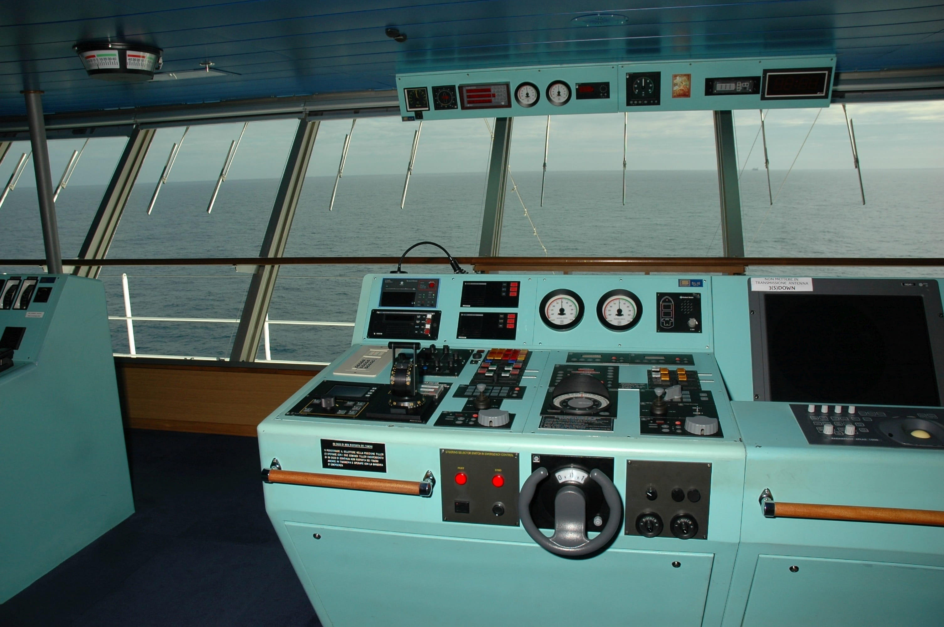 nature, command deck, yacht, travel, ocean, control panel, communication, mode of transportation, nautical vessel, transportation, sailing, glass - material, HD Wallpaper