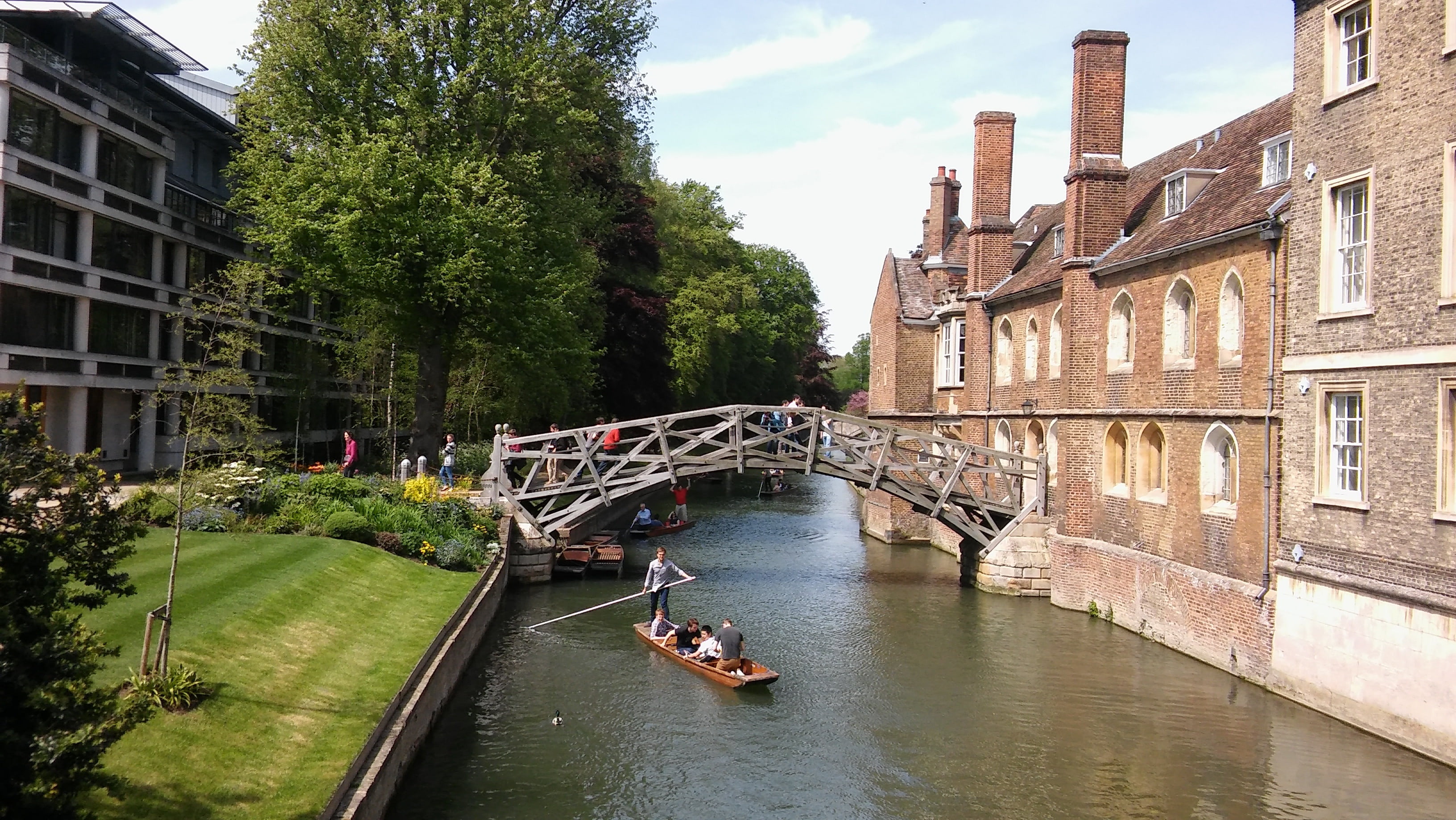 group of people, bridge, three, day, river, waterfront, university, plant, beside, cambridge, tourism, water, tree, famous, built structure, architecture, HD Wallpaper