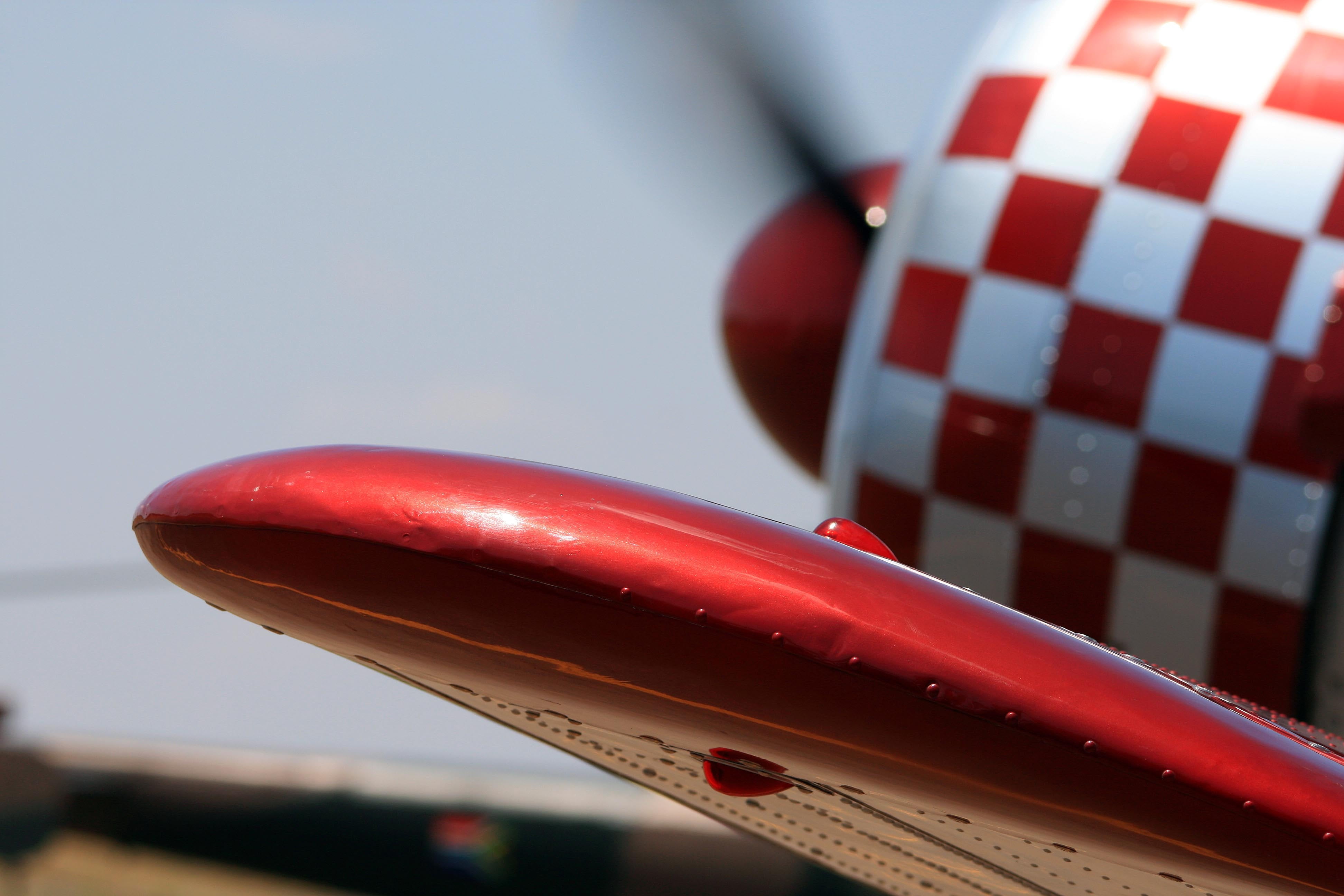 indoors, arts culture and entertainment, engine cowling, nature, mode of transportation, retro styled, trainer, air vehicle, wingtip, close-up, historic, HD Wallpaper