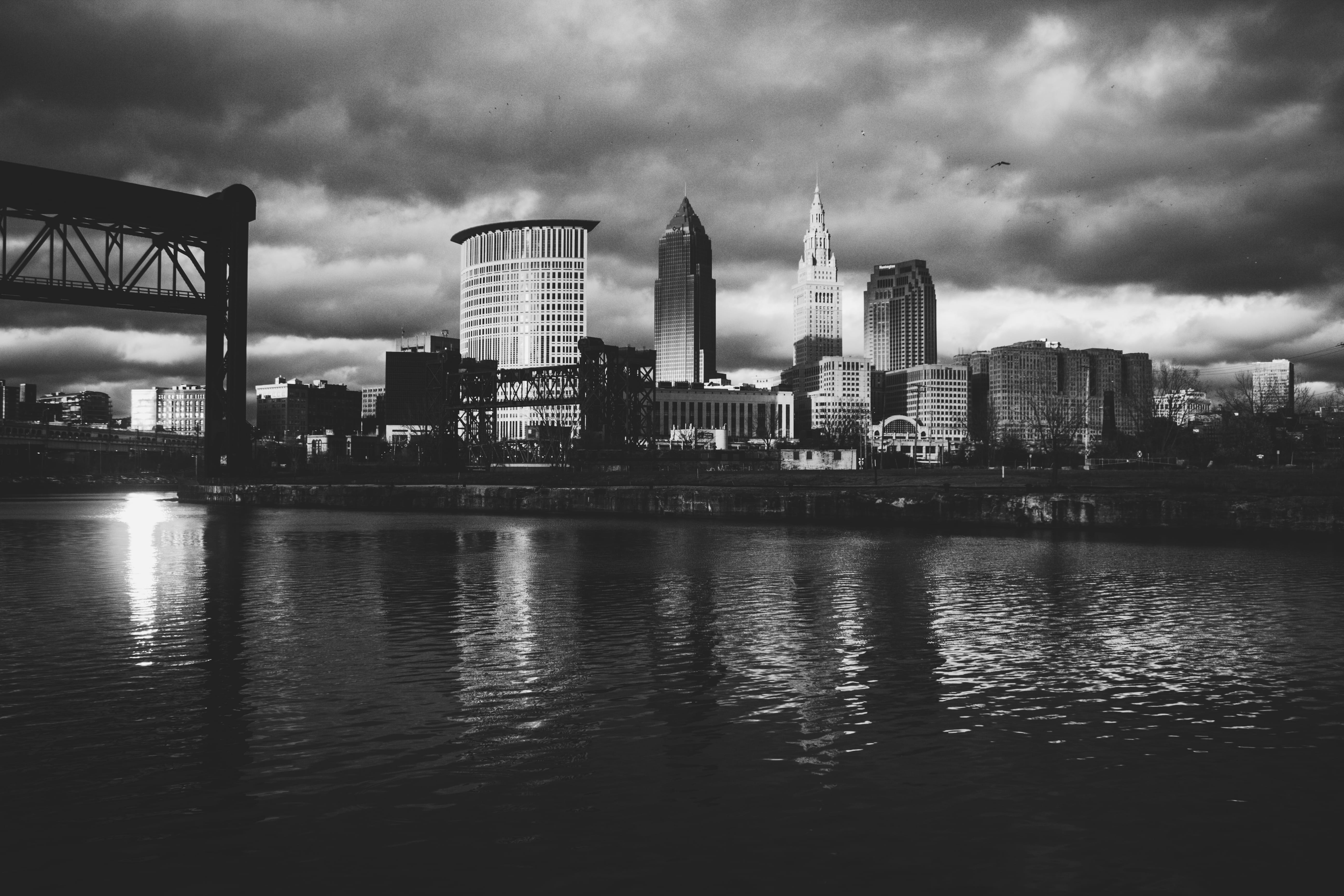 skyline, waterfront, cloud - sky, 5K, outdoors, modern, cleveland ohio, cuyahoga river, water, spire, office building exterior, built structure, office, HD Wallpaper