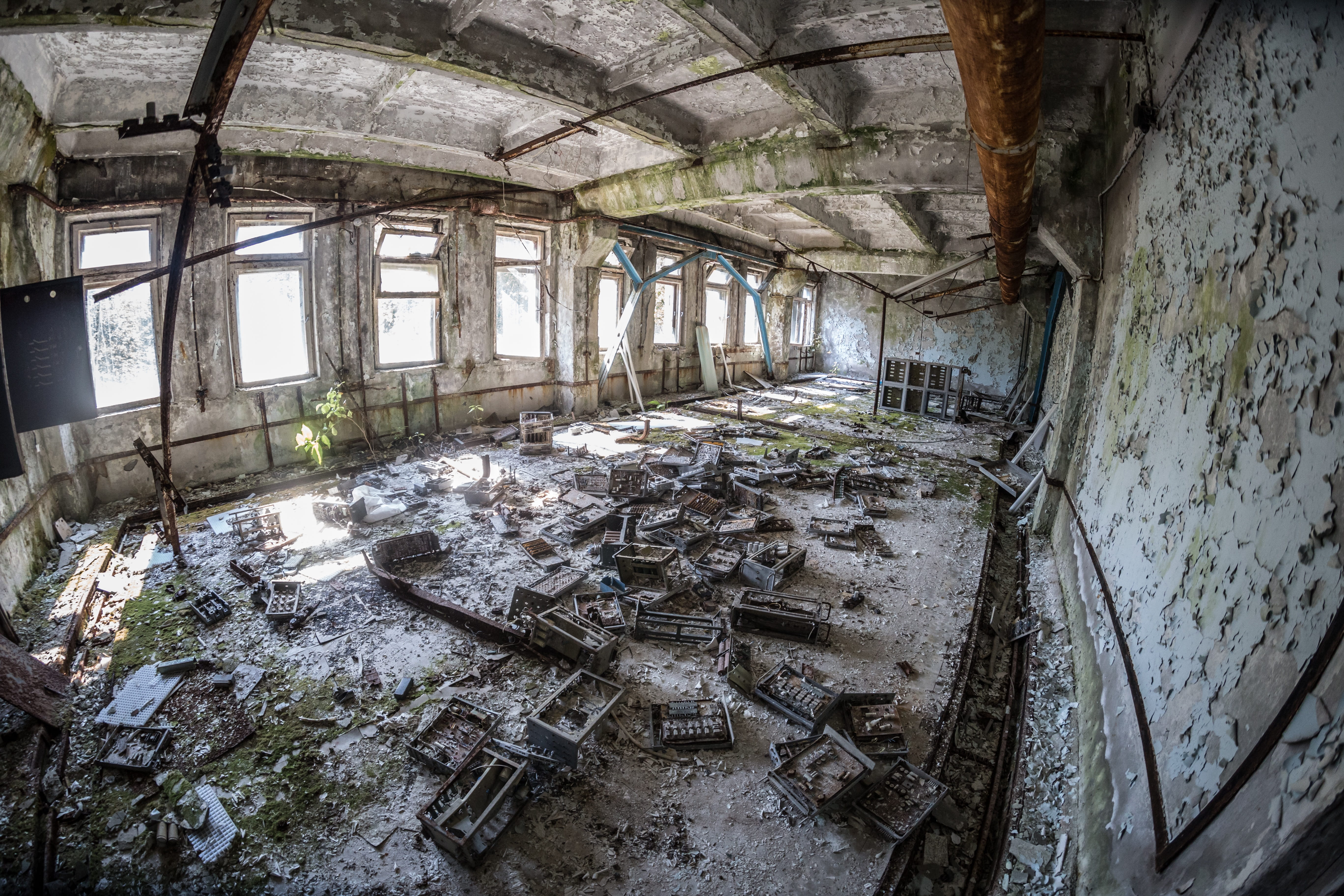 travel, dirt, russia, stalker, chernobyl zone, architecture, run-down, day, deterioration, exclusion zone, 5K, ukraine, russian, obsolete, built structure, HD Wallpaper