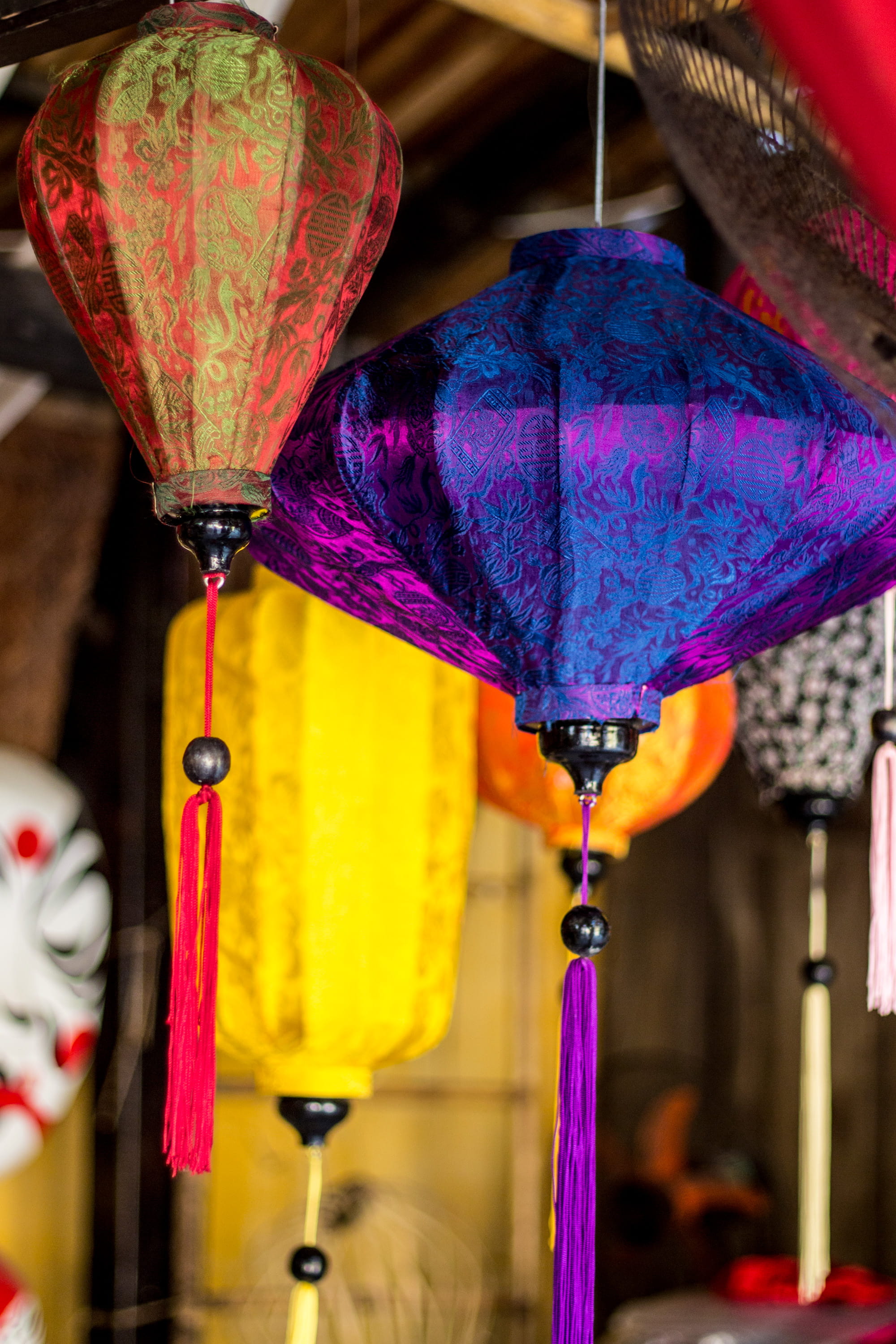 lighting equipment, art and craft, close-up, crystal, color, purple, lamp, dessert, transportation, multi colored, glass, goblet, handrail, vehicle, food, Phone HD Wallpaper