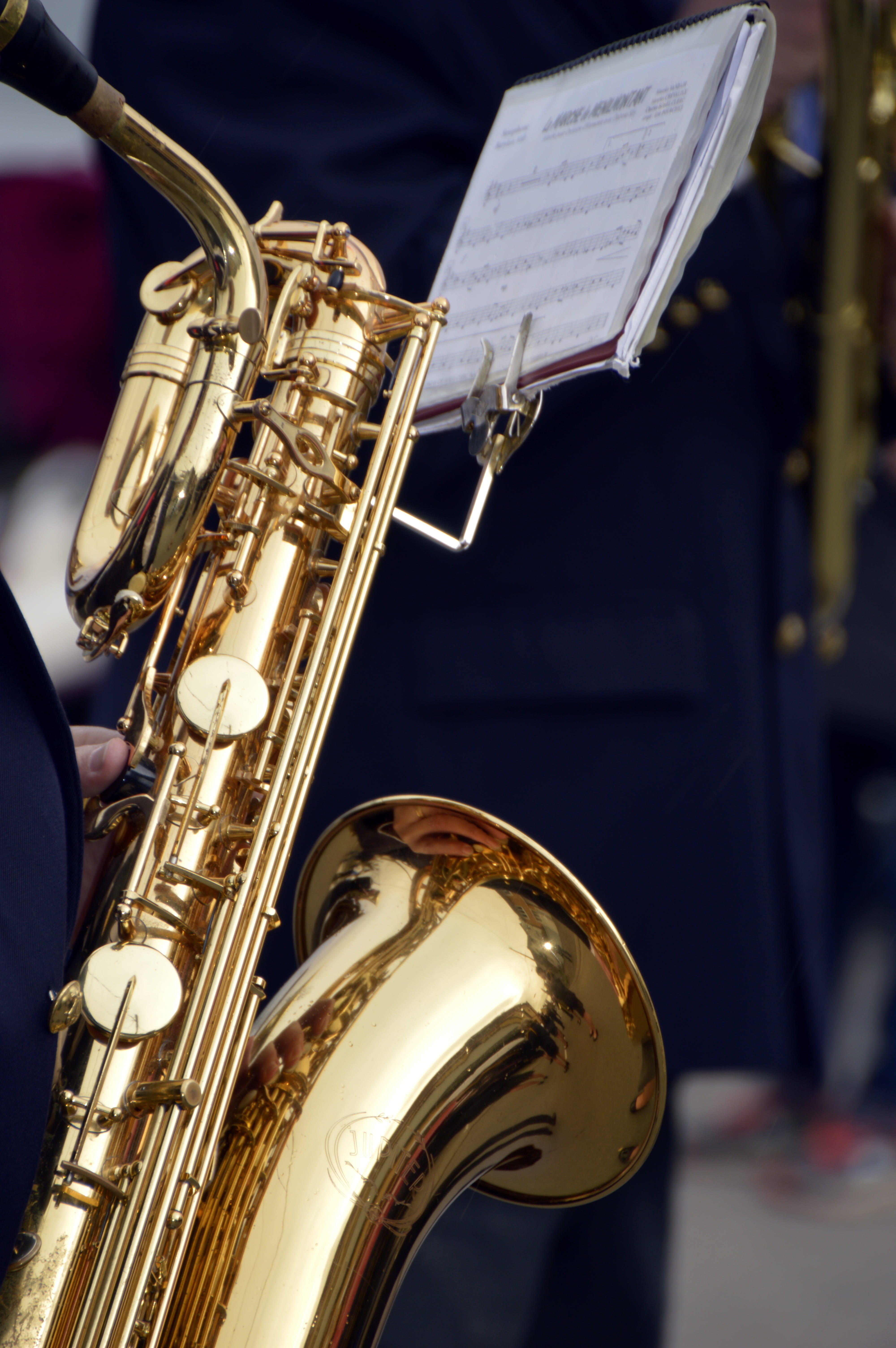 the jazz, orchestra, shiny, gold, music, brass, sheet, 5K, trumpet, musician, no person, holding, day, sound, musical equipment, musical instrument, saxophone, Phone HD Wallpaper