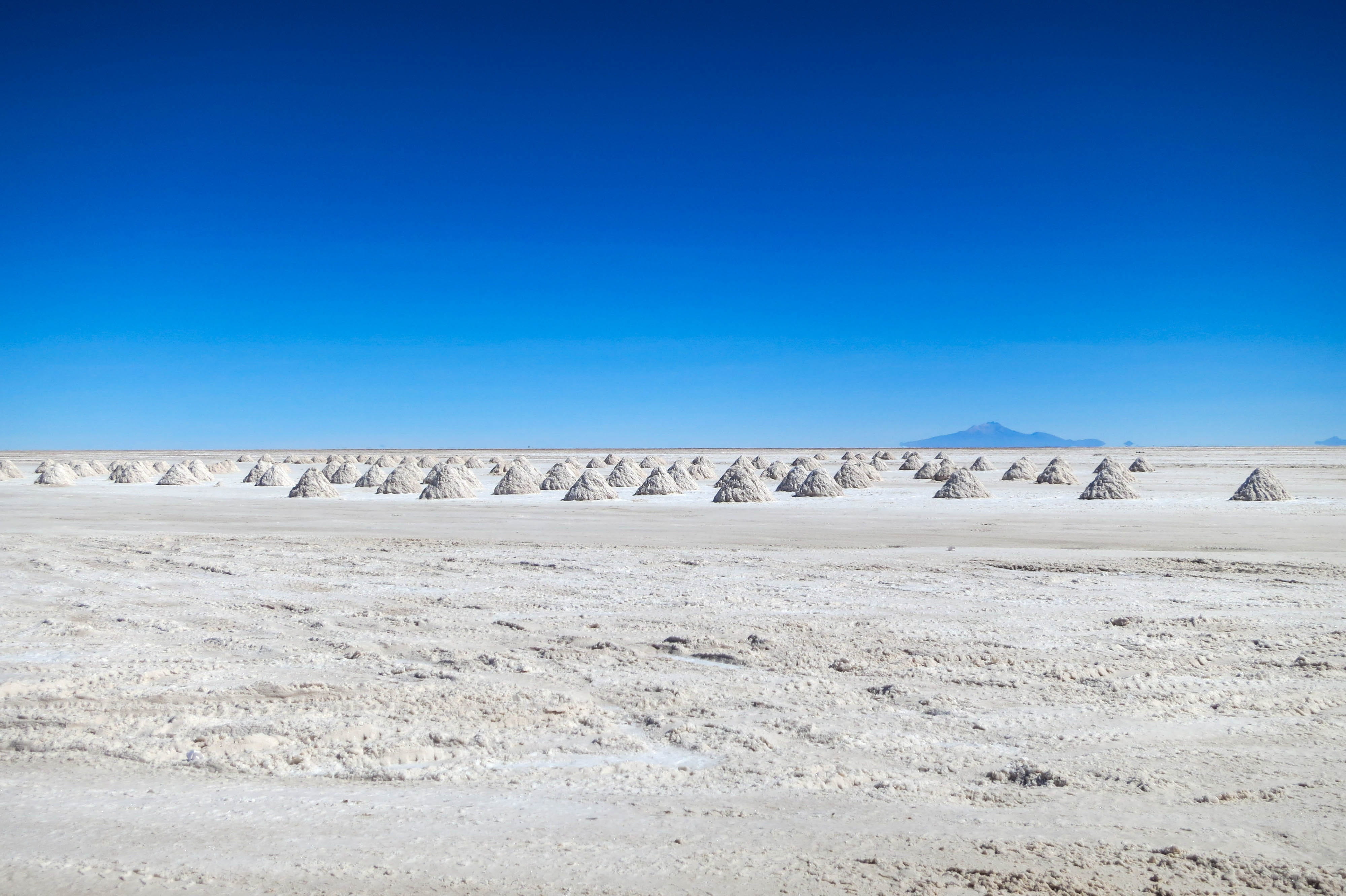 landscape, extreme, sunlight, arid, clear sky, environment, desert, blue, remote, scenics - nature, hot, copy space, dry, tranquil scene, south america, HD Wallpaper