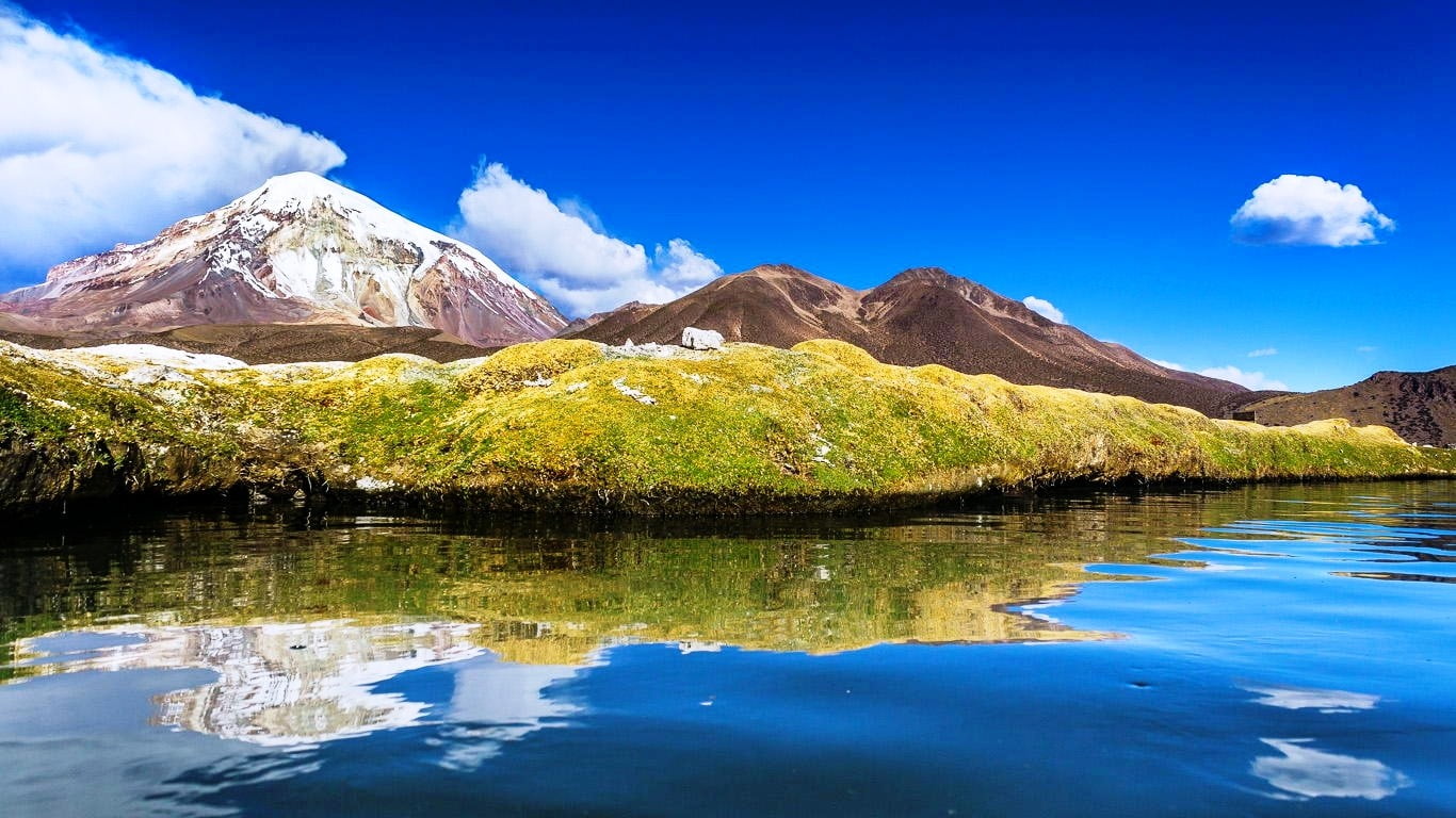 Bolivia, tranquil scene, green, mountain range, no people, scenics - nature, land, reflection, mountains, landscape, sky, cloud - sky, environment, travel, HD Wallpaper