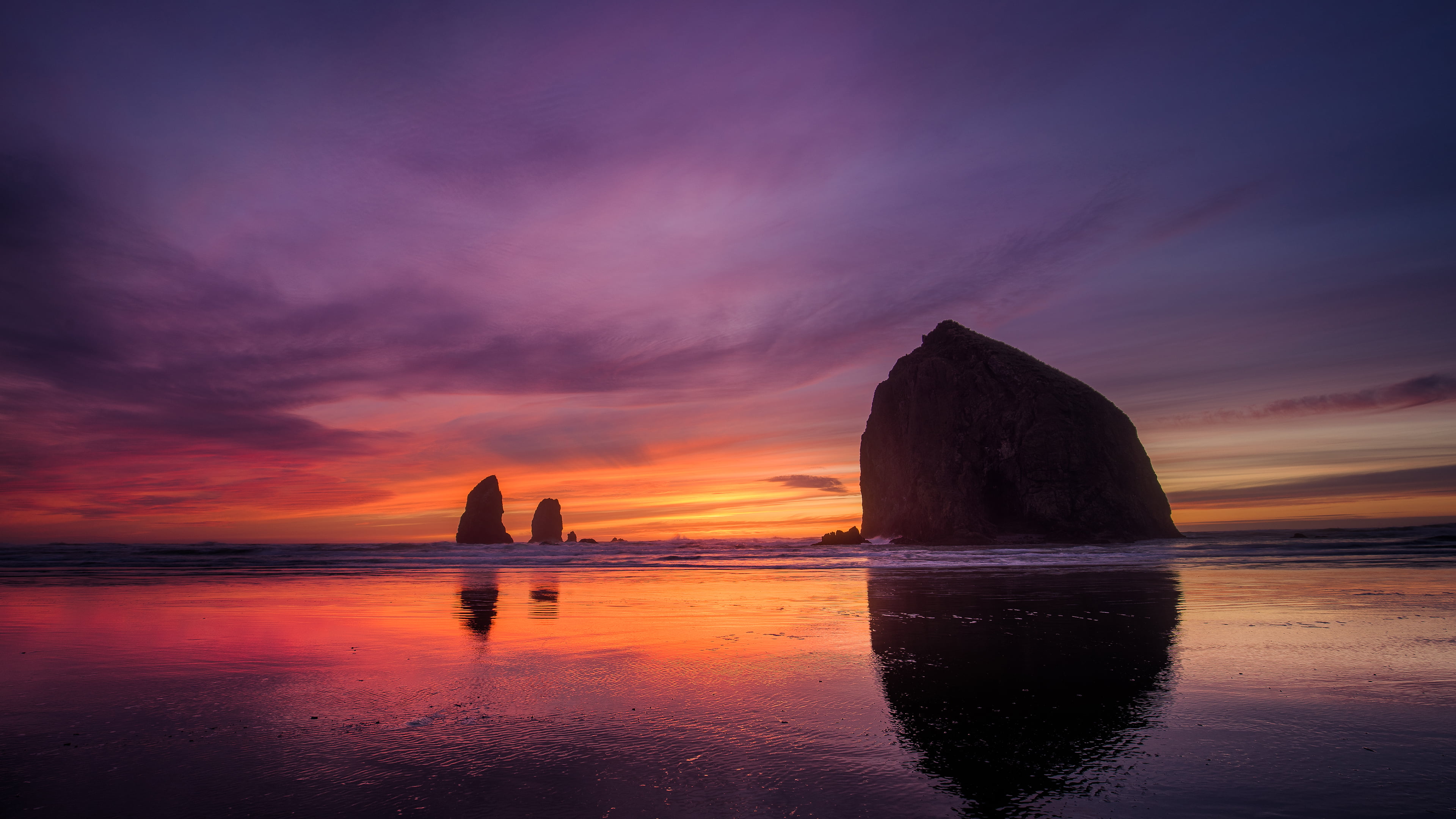 cloud - sky, tranquility, 4K, purple, Cannon Beach, Oregon, dramatic sky, sky, sea, sunset, horizon over water, romantic sky, dawn, landscape, stone, body, HD Wallpaper