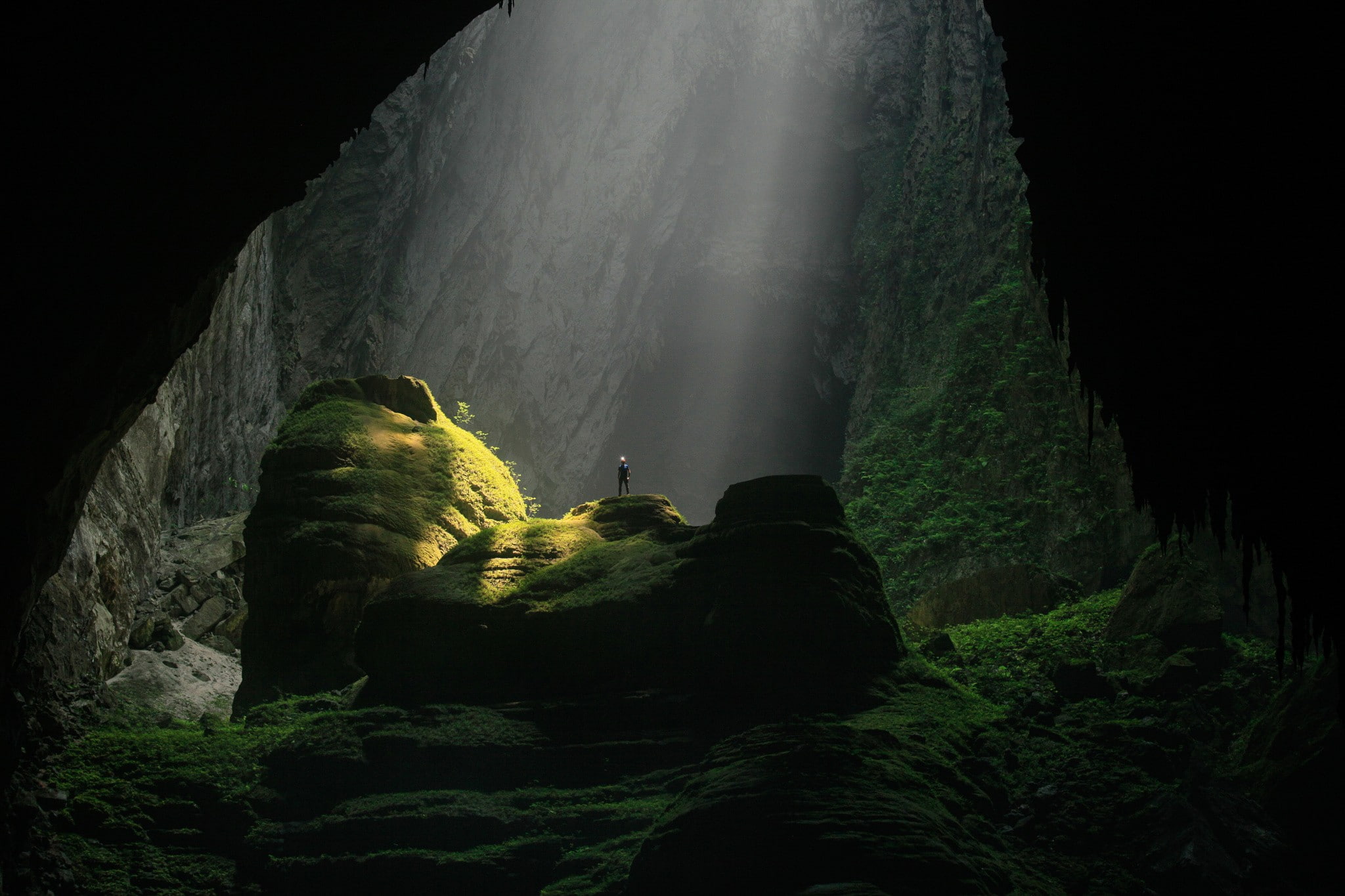 nature, 1080P, cave, landscape, sun rays, HD Wallpaper