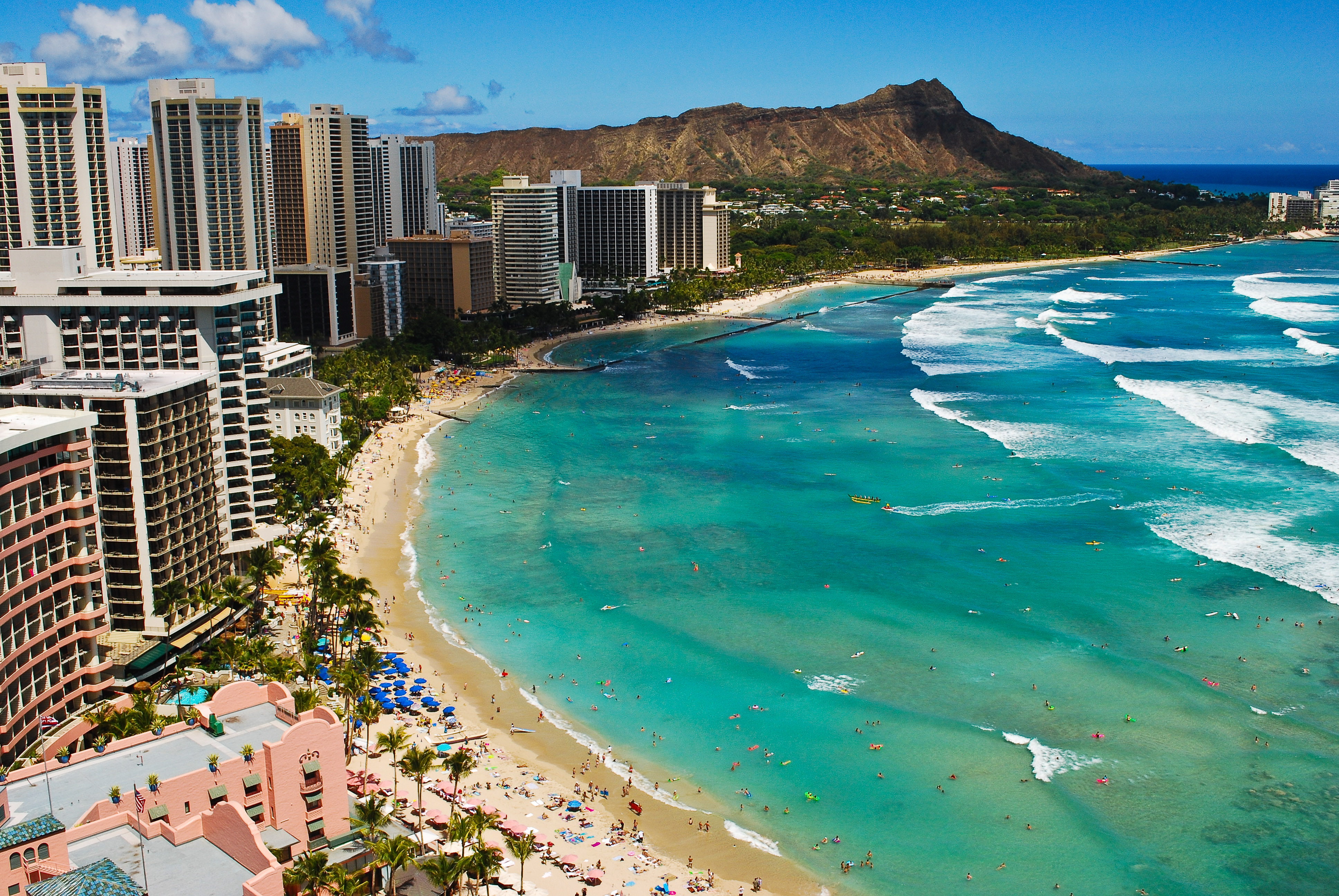 the ocean, Waikiki, summer, cityscape, famous Place, buildings, sea, water, travel, island, palm Tree, coastline, tourist Resort, brazil, wave, travel Destinations, HD Wallpaper