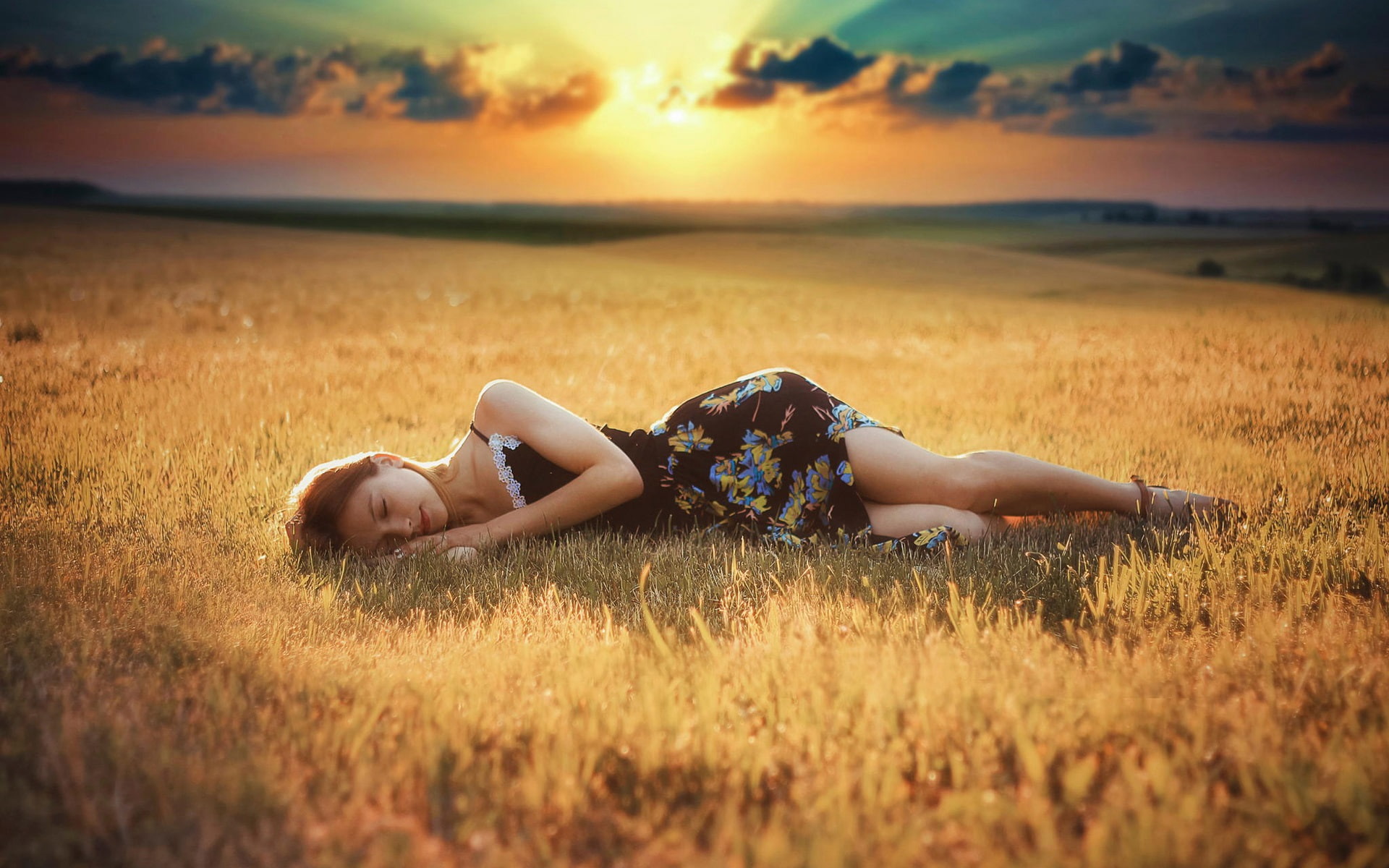 Girl, Sunlight, Sleep, 1080P, Grass, Dusk, HD Wallpaper