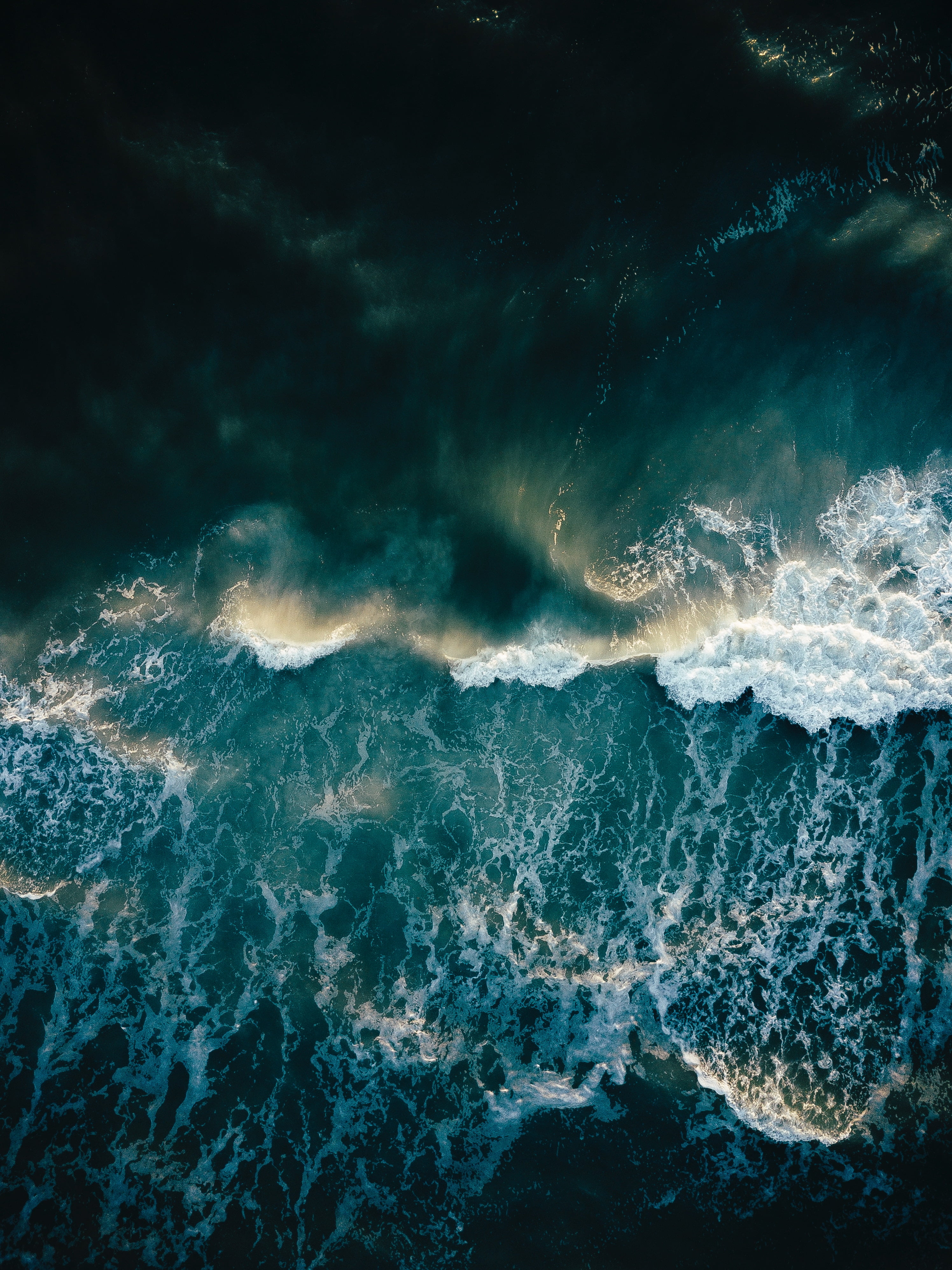 scenics - nature, sport, power in nature, iphone, beach, day, water, nature, outdoors, breaking, beauty In Nature, blue, liquid, coastline, splashing, danger, Phone HD Wallpaper