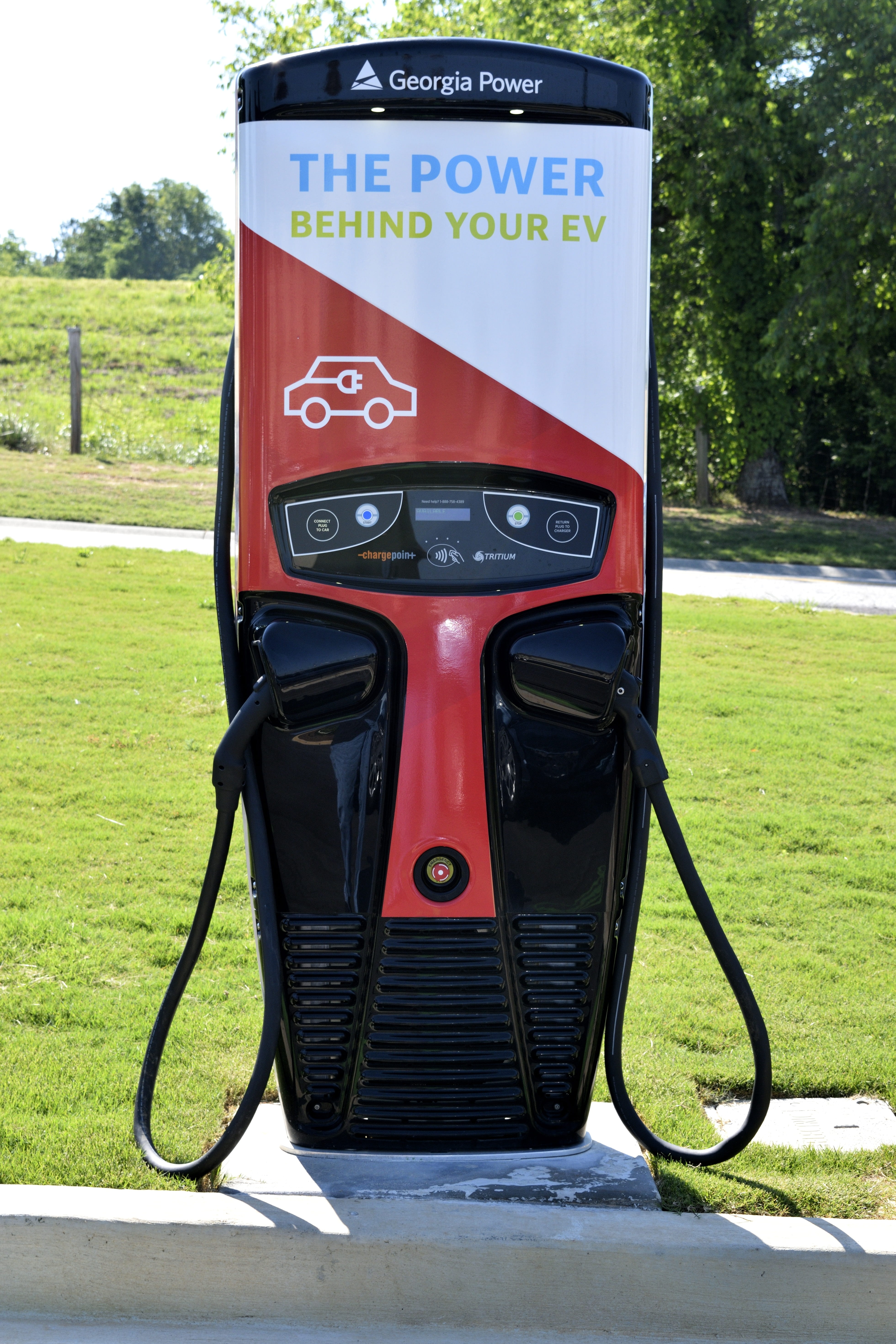 5K, electric charge, ecological, green, grass, electricity, icon, battery, tree, hybrid, plug, charge, cable, green color, station, transportation, refueling, Phone HD Wallpaper