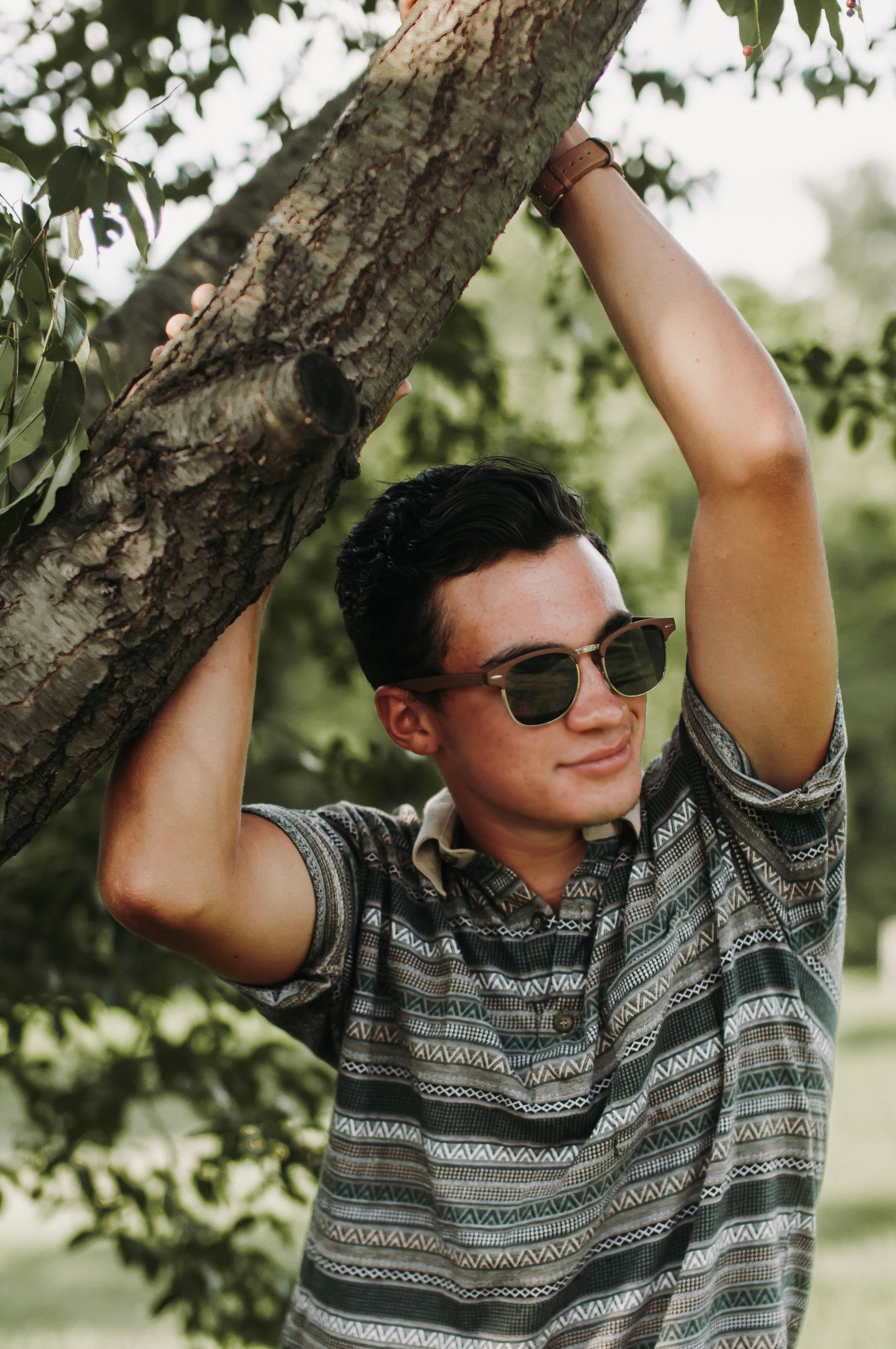 fashion Model, attractive Male, lifestyles, polo, natural, tree, park - Man Made Space, relaxation, guy, summer, mood, person, nature, sunglasses, smiling, Phone HD Wallpaper
