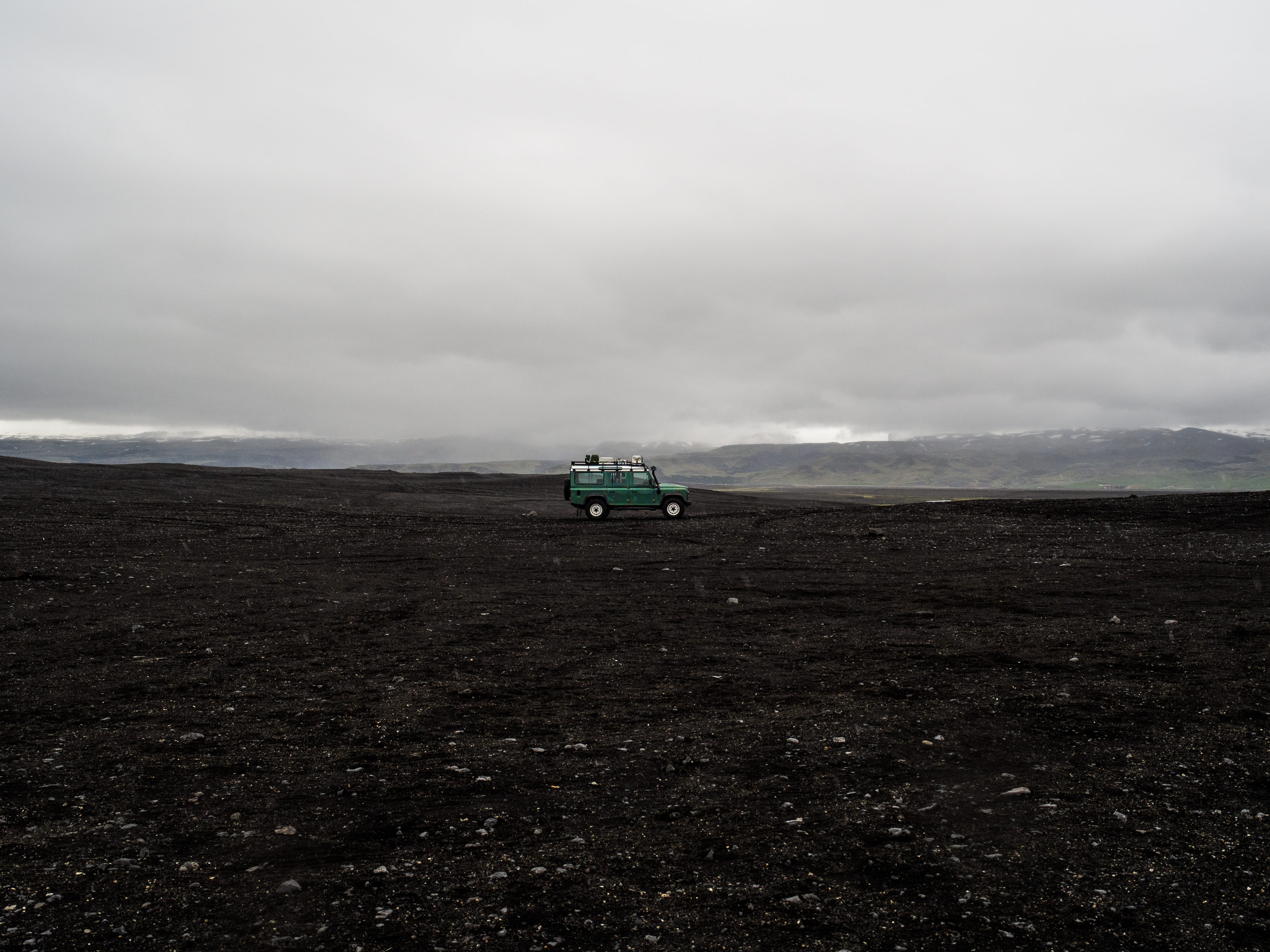 road trip, dirt, nimbus, mountain, clouds, day, open, suv, 4K, adventure, range rover, scenics - nature, land vehicle, defender, dark, land, environment, HD Wallpaper