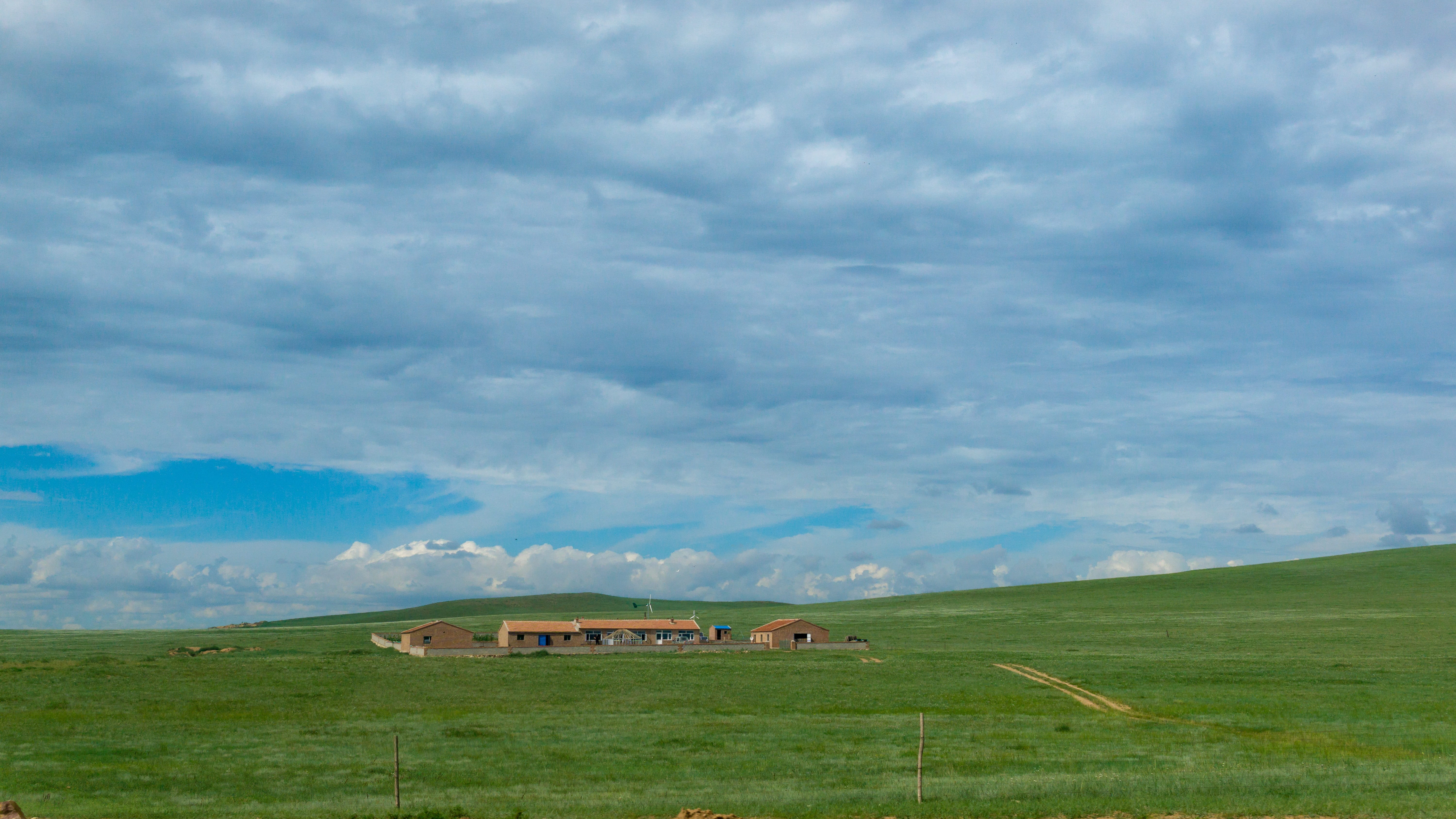 cloud - sky, landscape, non-urban scene, house, tranquil scene, environment, 5K, no people, prairie, plant, green color, architecture, clouds, field, outdoors, HD Wallpaper