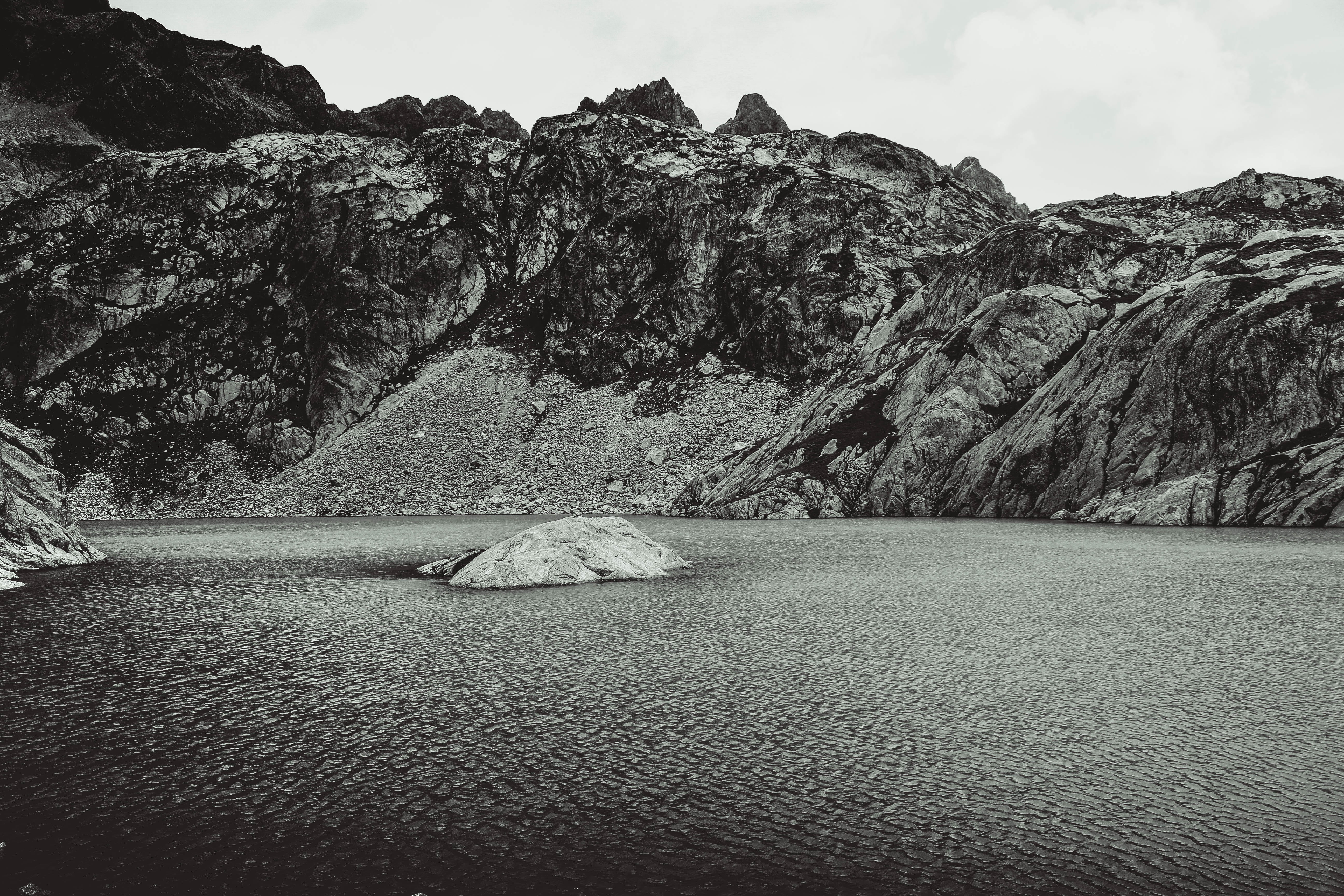 water, non-urban scene, tranquility, eroded, mountain, cold temperature, rock formation, chamonix, france, scenics - nature, lac blanc, 5K, nature, sky, HD Wallpaper