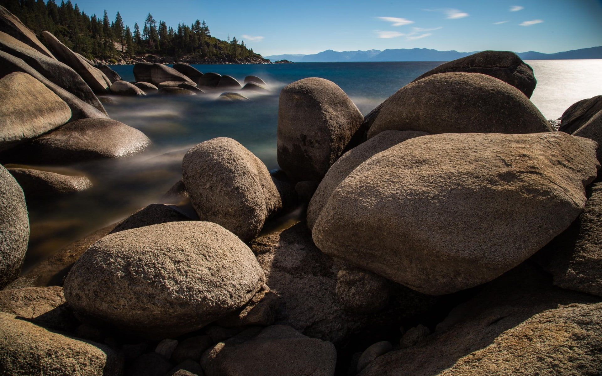 sunlight, 1080P, beach, landscape, Lake Tahoe, water, scenics - nature, tranquility, outdoors, stone, land, stone - object, rock, pebble, sky, tranquil scene, HD Wallpaper