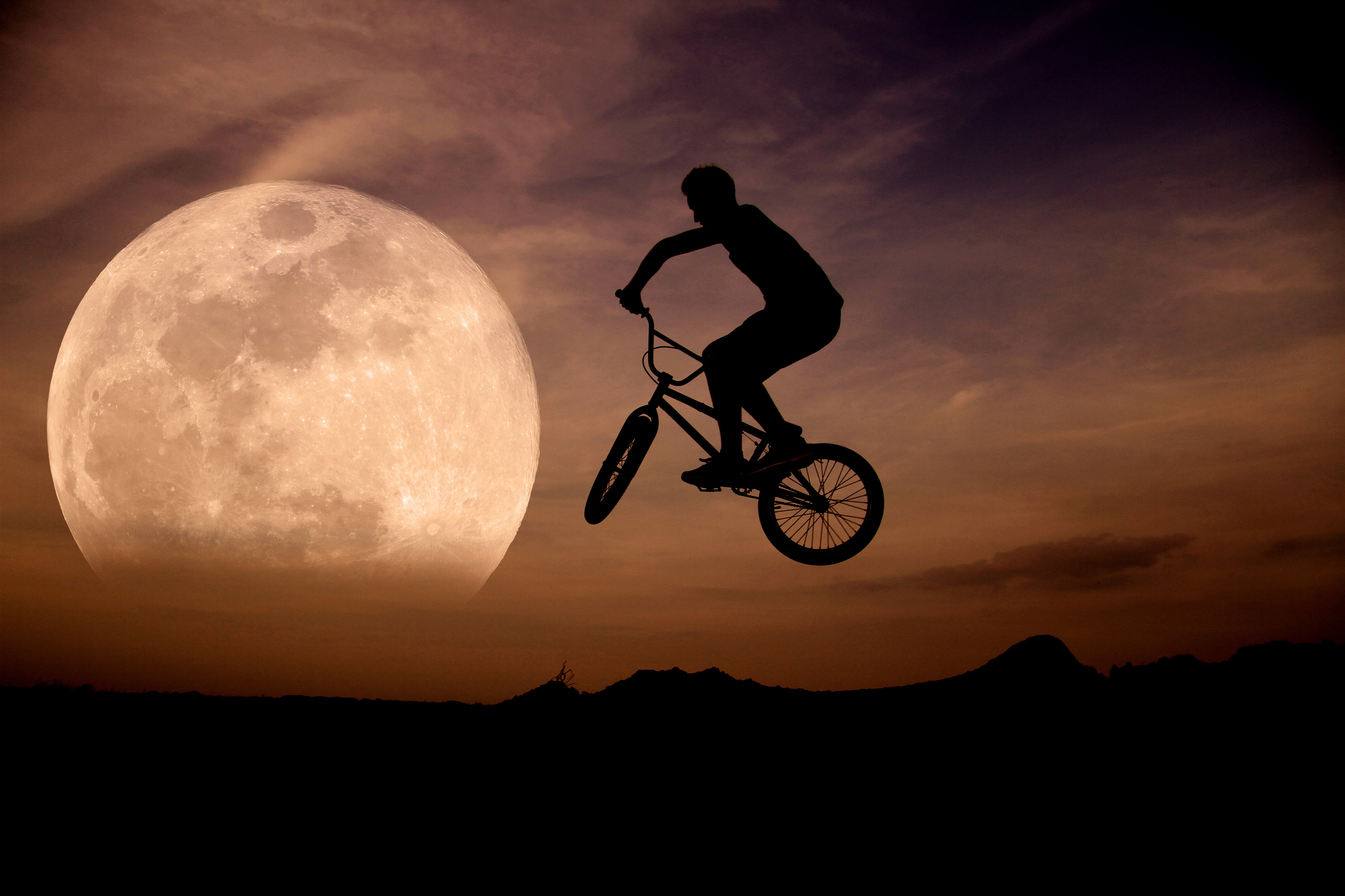 man, bicycle, motion, sport, sky, moon at night, silhouette, moon, cycling, full length, outdoors, action, night, extreme Sports, people, nature, dusk, HD Wallpaper