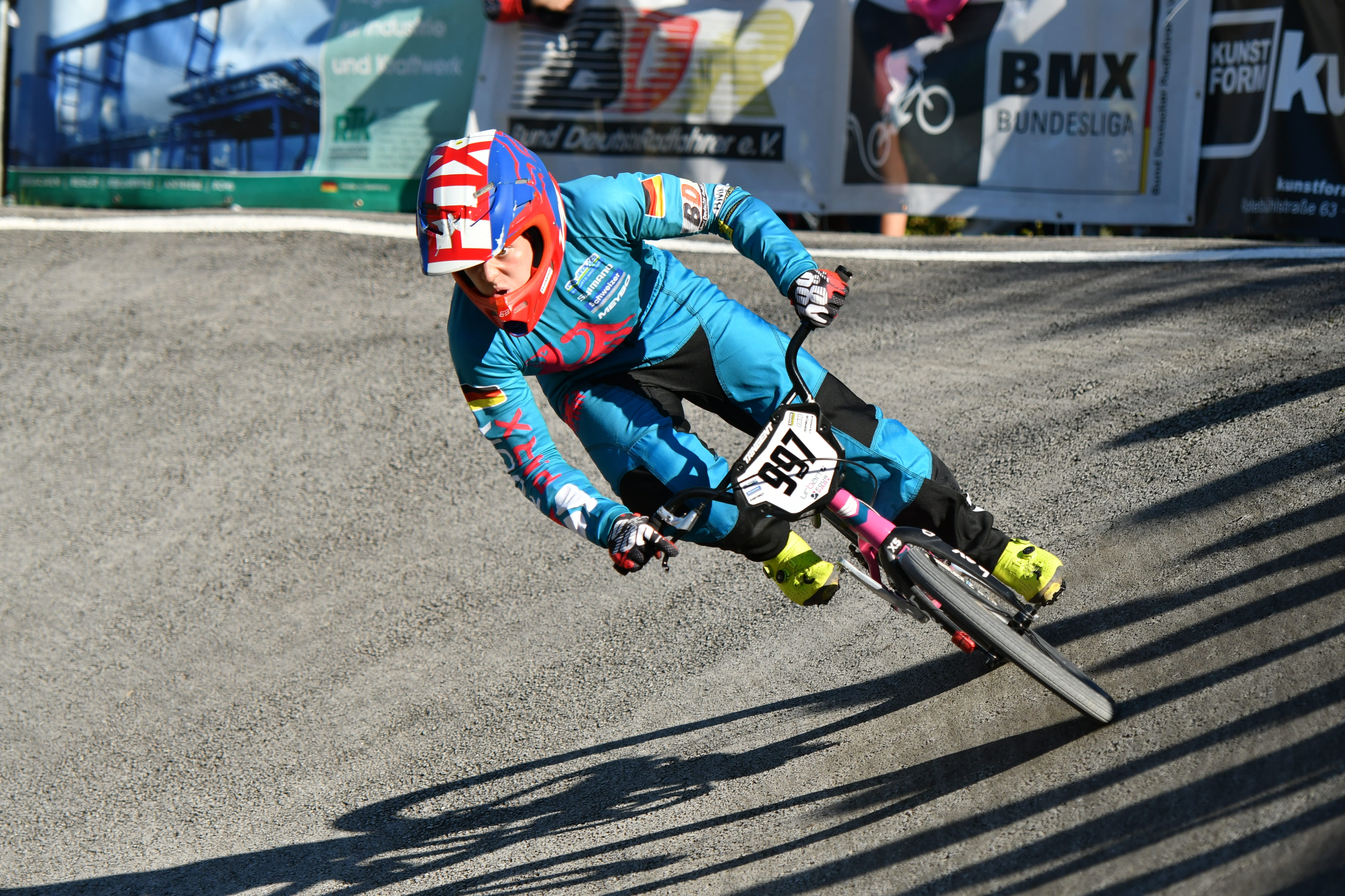 rad-bundesliga, city, race, germany, helmet, spectacular, sports helmet, bmx, full length, action, 5K, transportation, real people, skill, cyclists, pedal, HD Wallpaper