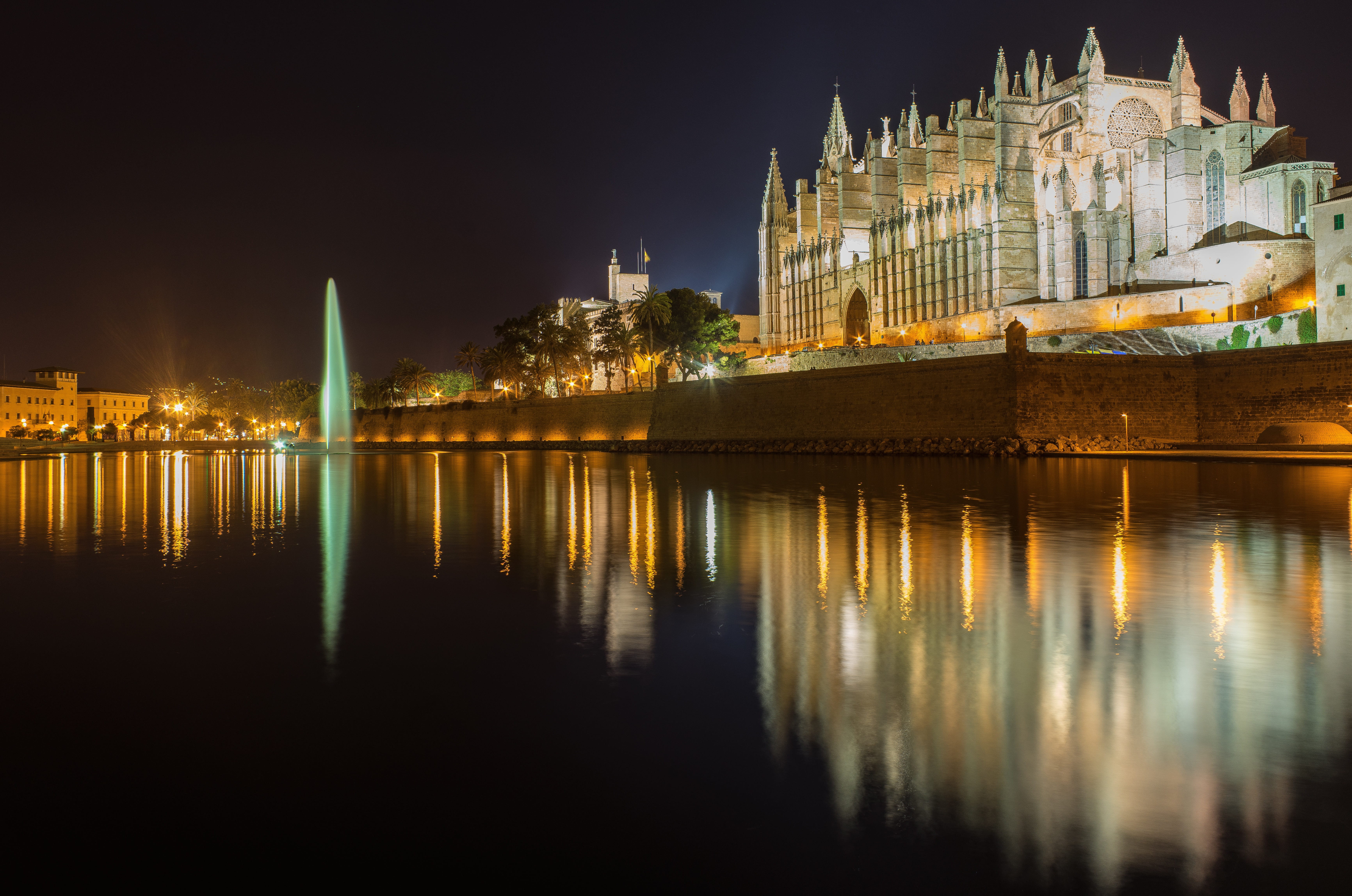 built structure, 5K, green, cityscape, city, nighttime, no people, illuminated, travel destinations, river, reflection, building exterior, architecture, HD Wallpaper