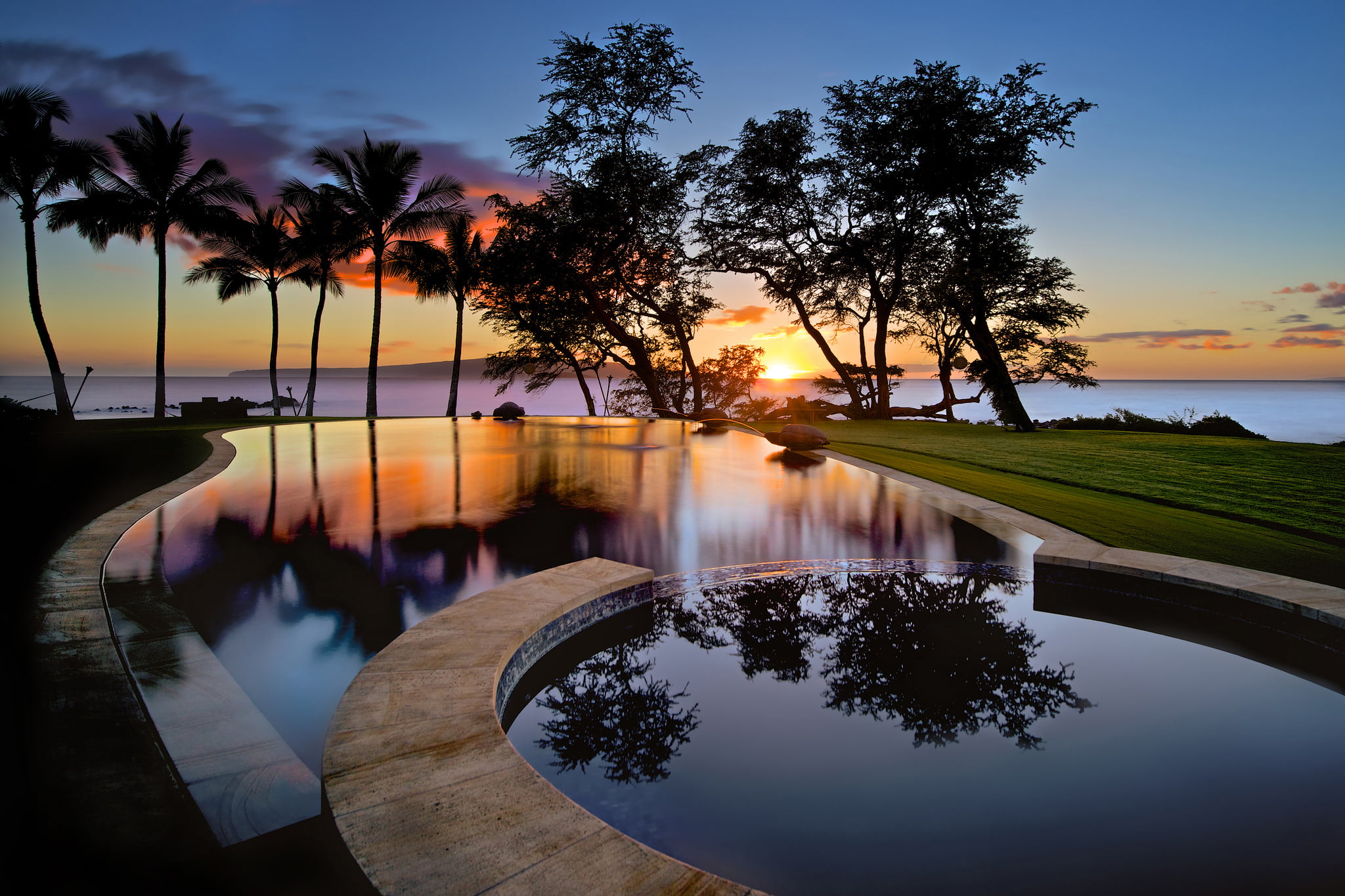 outdoors, green, dusk, hawaii, palm Tree, tranquil Scene, sun, scenics - nature, blue, sunlight, tropical Climate, silhouette, reflection, water, nature, HD Wallpaper