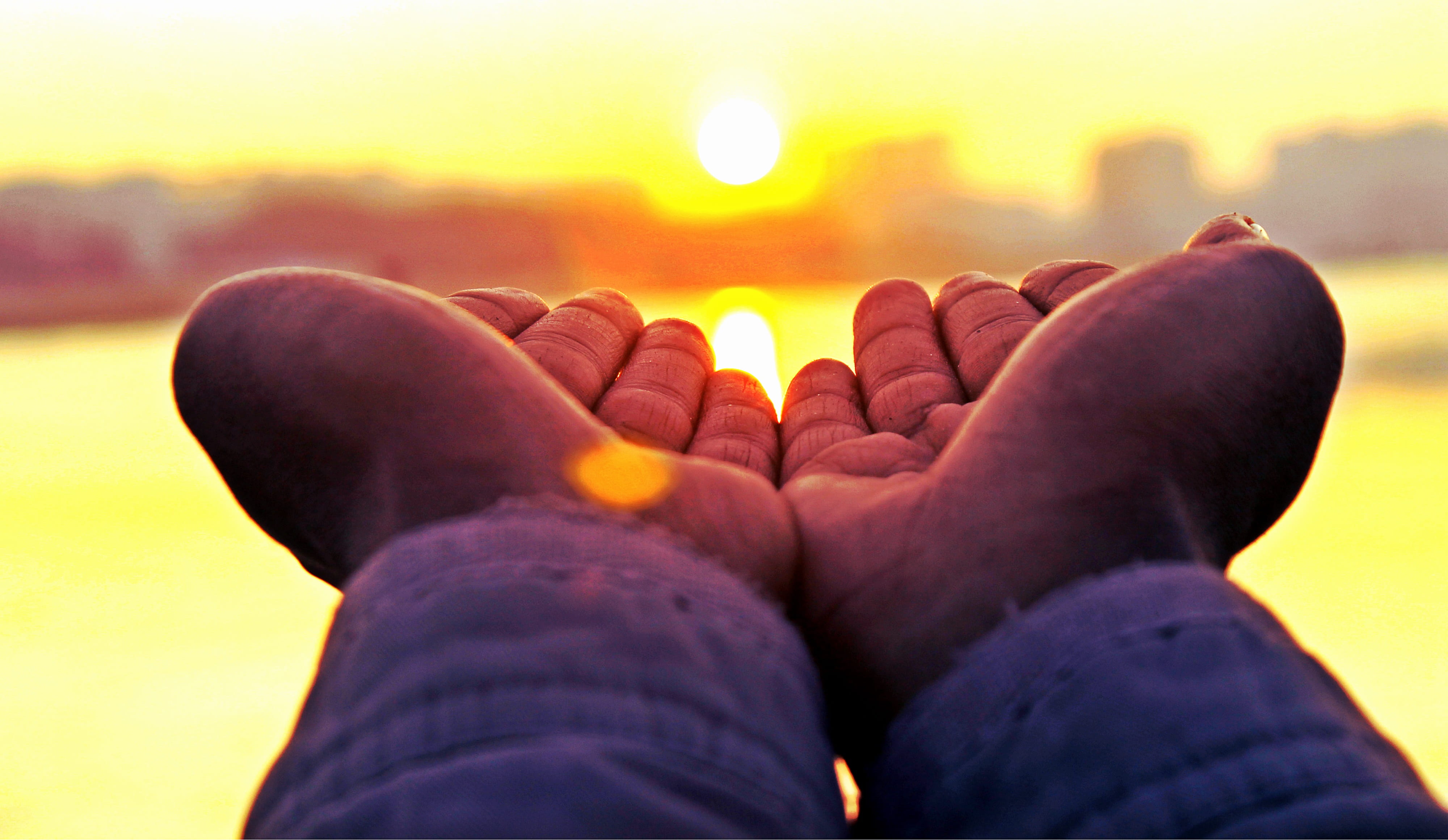 coastline, landscape, human hand, sunlight, hands, foam, human limb, wave, focus on foreground, hand, human body part, tide, beach, s, isolation, moody, HD Wallpaper