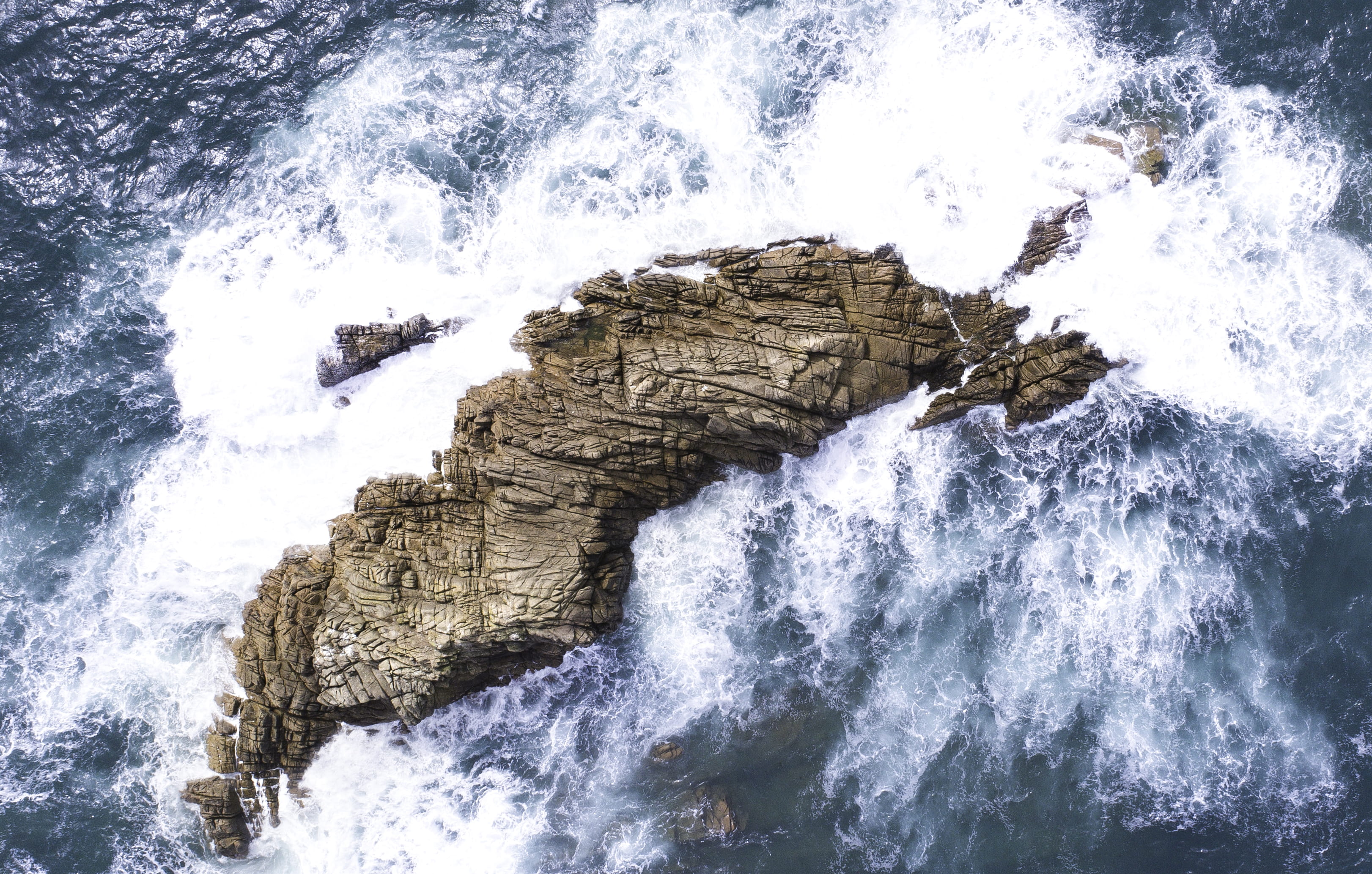 summer, spray, atlantic Ocean, crashing, no People, breaking, seascape, scenics, drone view, tide, nature, motion, danger, awe, splashing, drone, water, HD Wallpaper