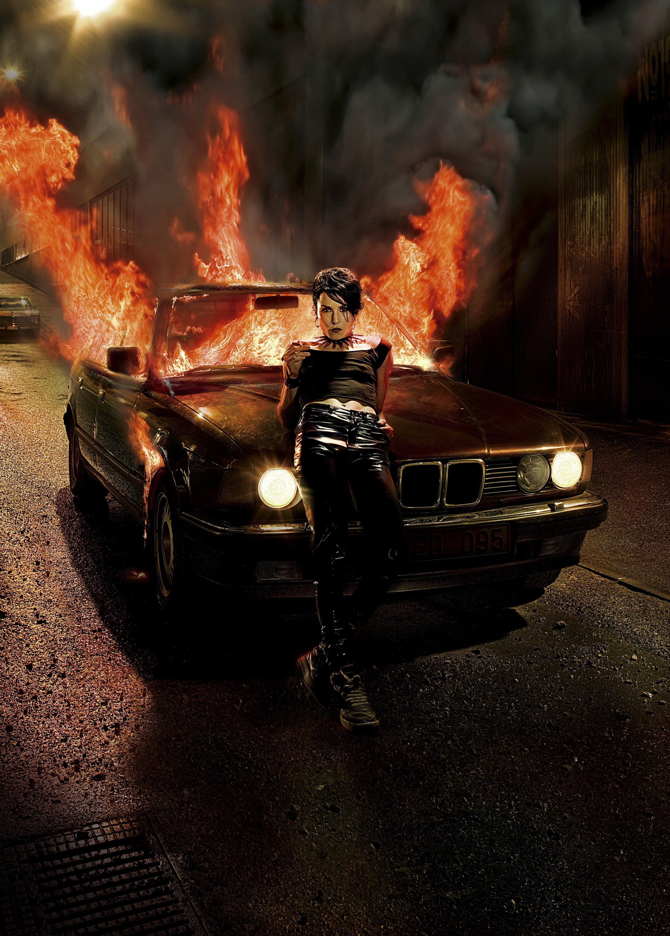 2K, people, land vehicle, car accident, smoke - physical structure, fire - natural phenomenon, damaged, mode of transportation, burning, street, heat - temperature, Phone HD Wallpaper