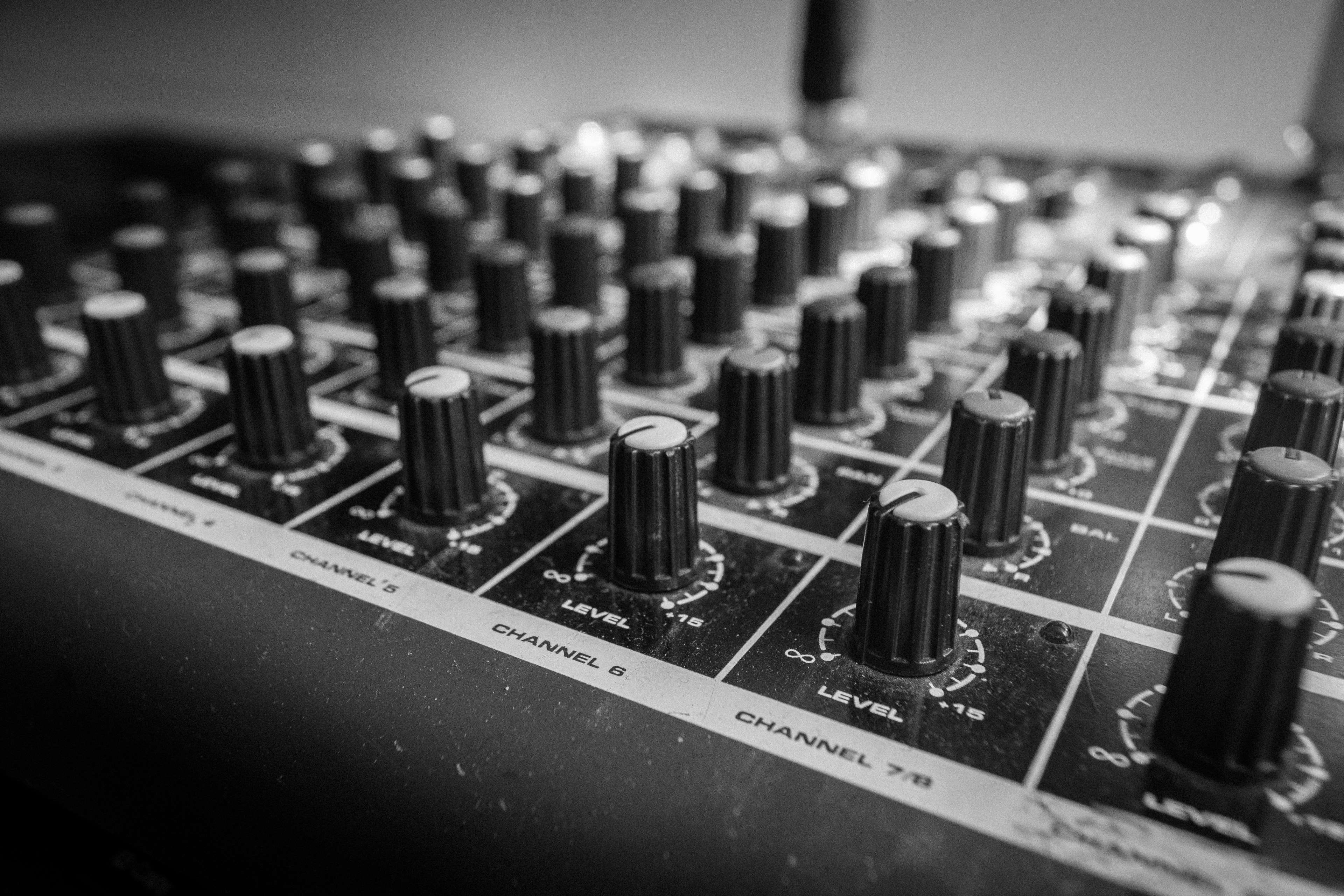 selective focus, audio electronics, production, control panel, focus on foreground, arts culture and entertainment, electric mixer, electronics industry, HD Wallpaper