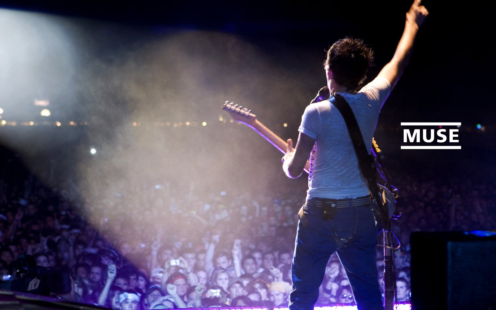 nightclub, festival, electric guitar, adult, caucasian Ethnicity, arms Outstretched, concert, s, people, audience, event, muse, sport, pants, men, 720P, HD Wallpaper