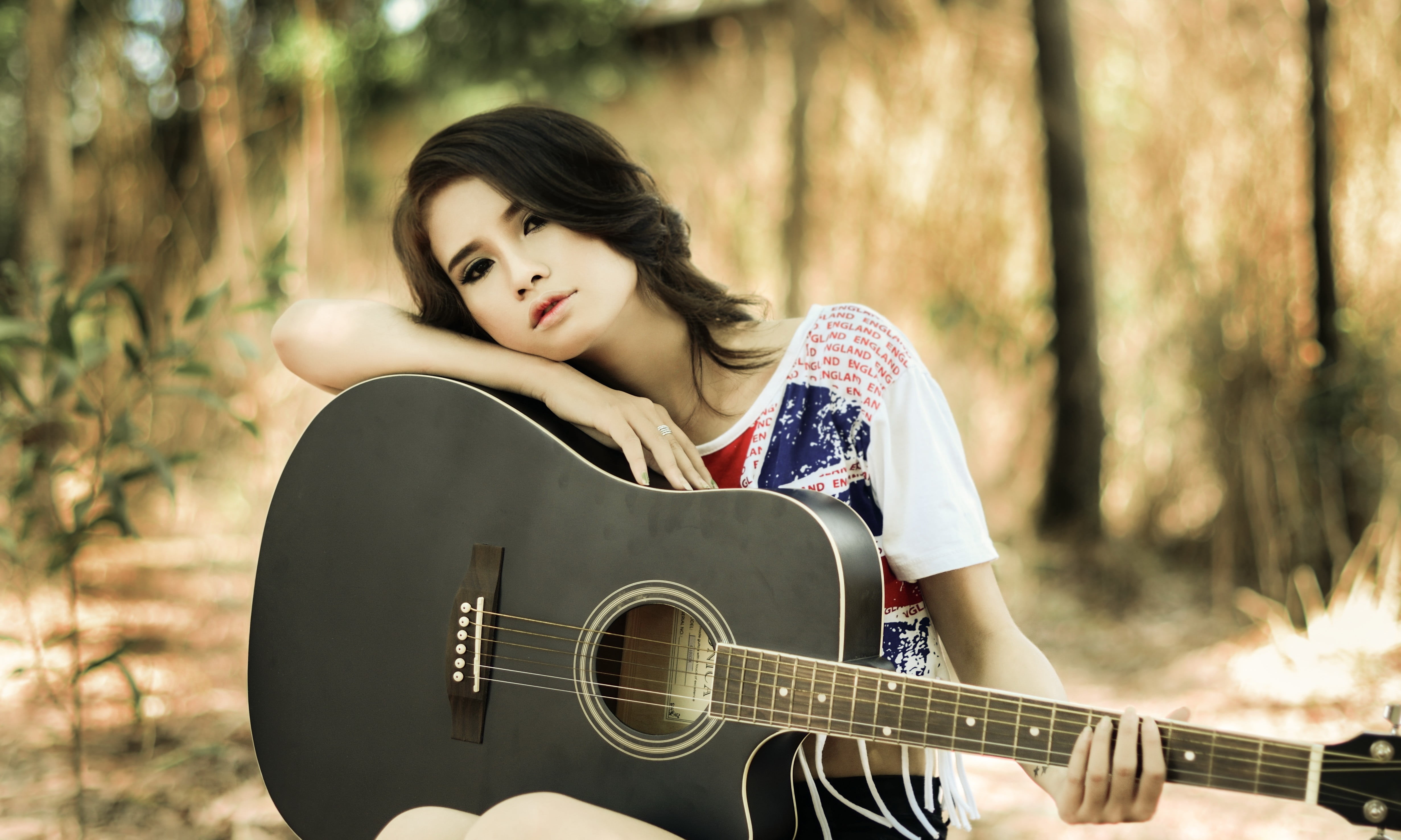wood - Material, guitar, leisure activity, relaxation, focus on foreground, Asian, young Adult, acoustic, caucasian Ethnicity, forest, beauty, cutaway, HD Wallpaper