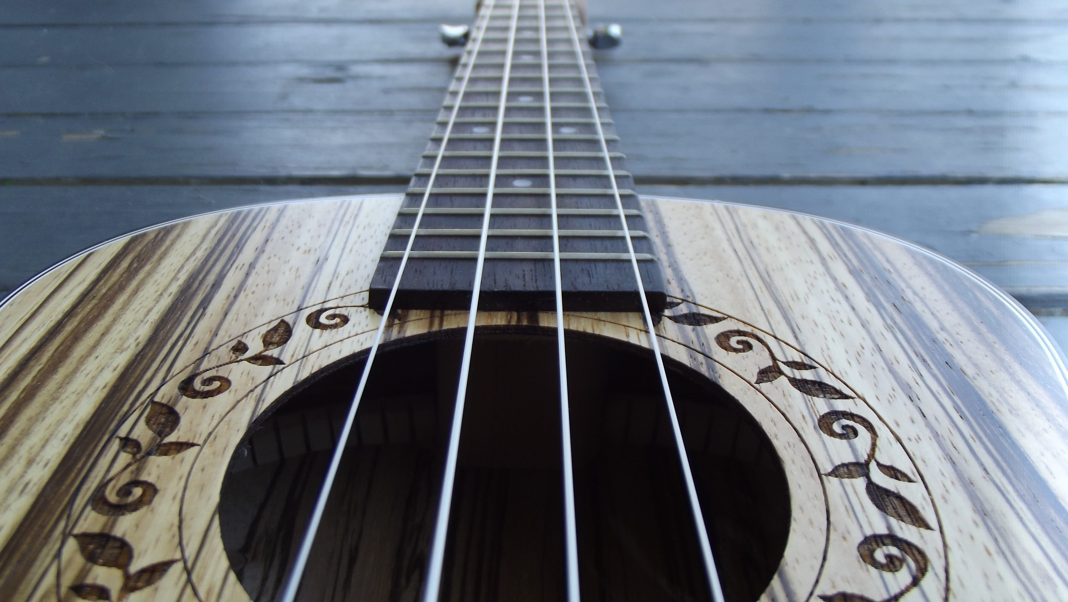 indoors, 4K, hawaiian, wood - material, hawaii, musical instrument, still life, musical instrument string, close-up, folk, selective focus, bass guitar, HD Wallpaper