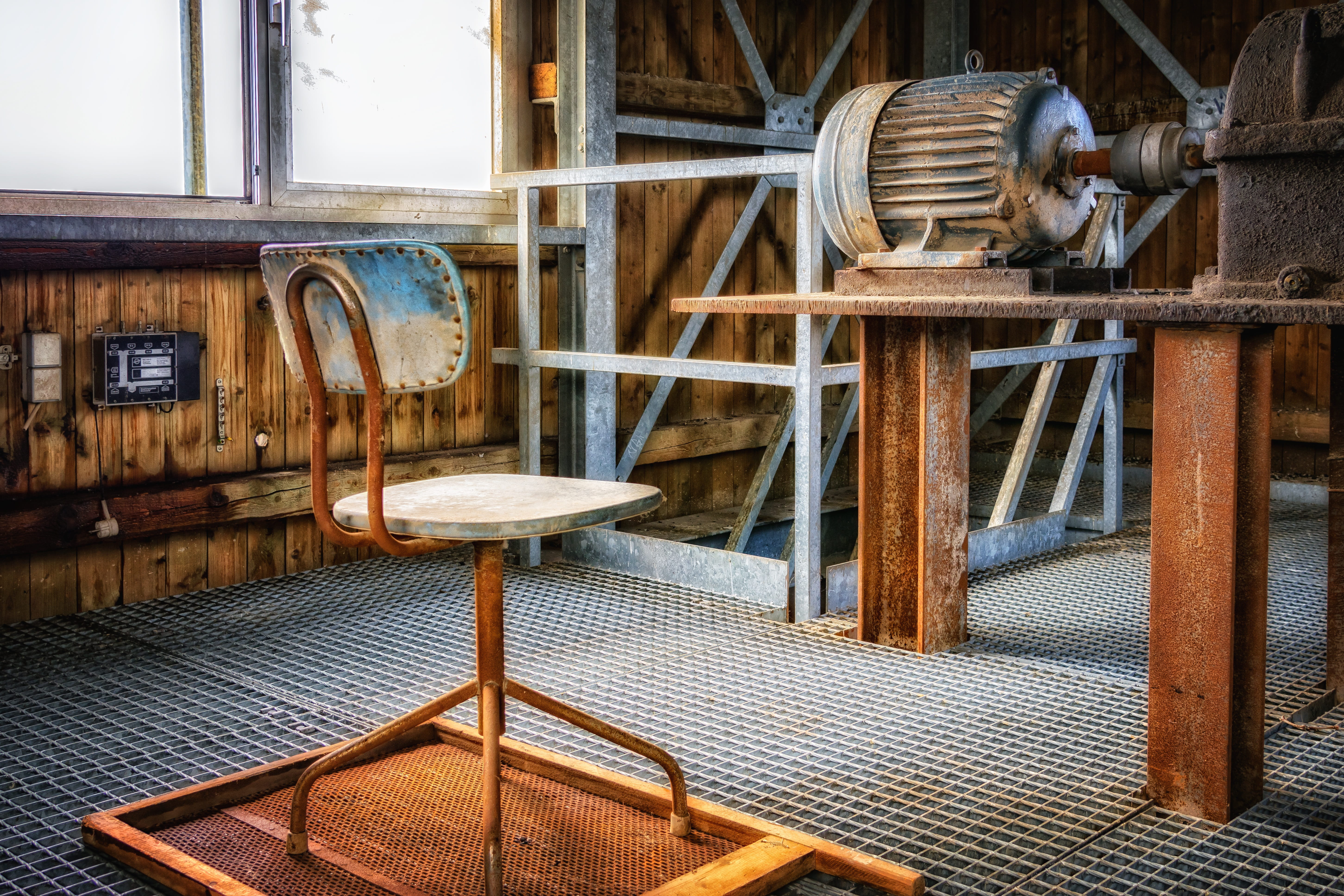 furniture, old, representation, workshop, architecture, 5K, empty, ac, space, indoors, leave, ruin, craft, industry, room, cafe, motor, chair, absence, HD Wallpaper