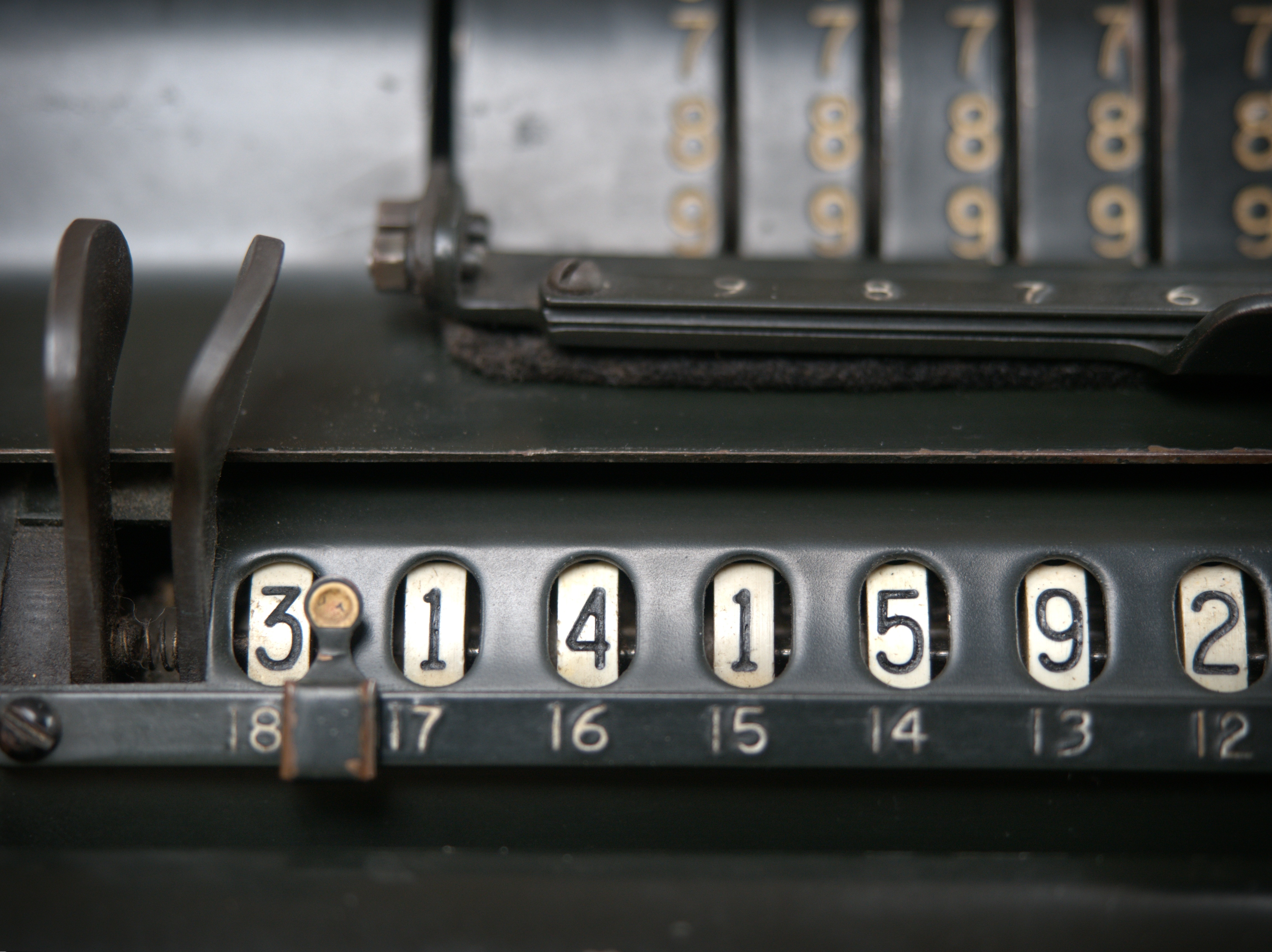 mechanical, metal, black, equipment, retro, old-fashioned, travel, pi, 4K, addition, subtraction, no people, mathematics, communication, obsolete, math, HD Wallpaper