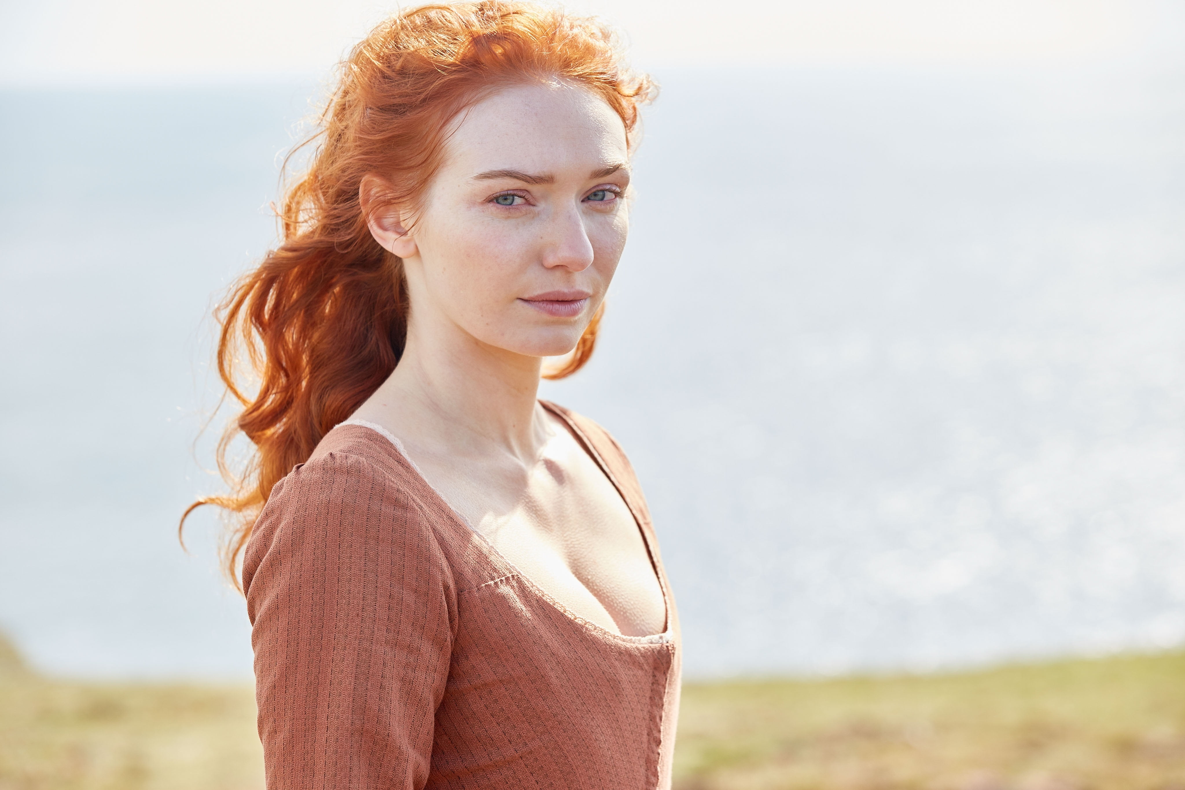 blue eyes, cleavage, women outdoors, dress, Eleanor Tomlinson, women, 4K, Poldark, redhead, Dredd, HD Wallpaper