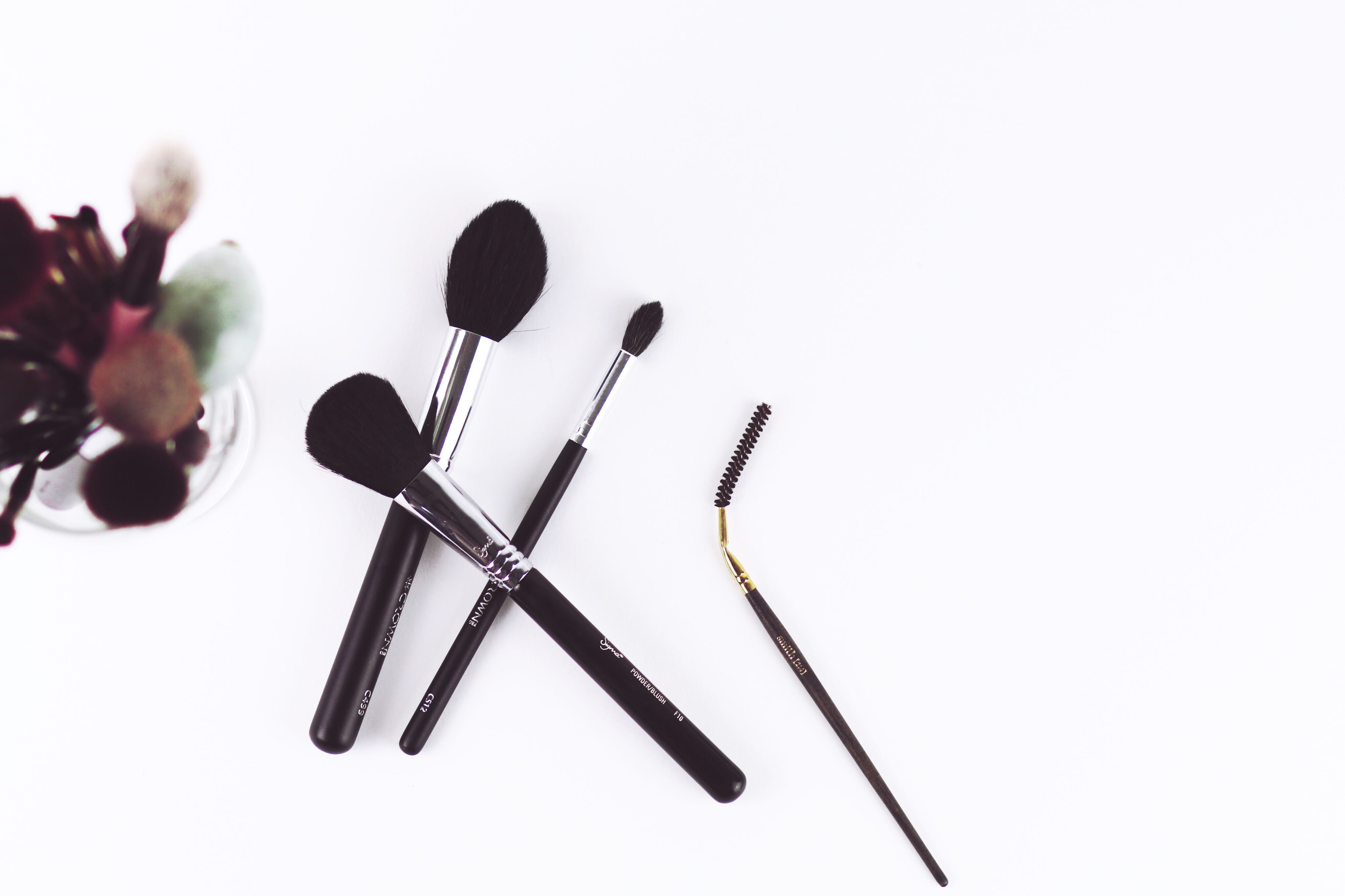 group of objects, make up brush, still life, brushes, beauty, cosmetic, makeup, eyebrow brush, choice, cut out, petal, flat lay, freshness, blusher, flower, HD Wallpaper
