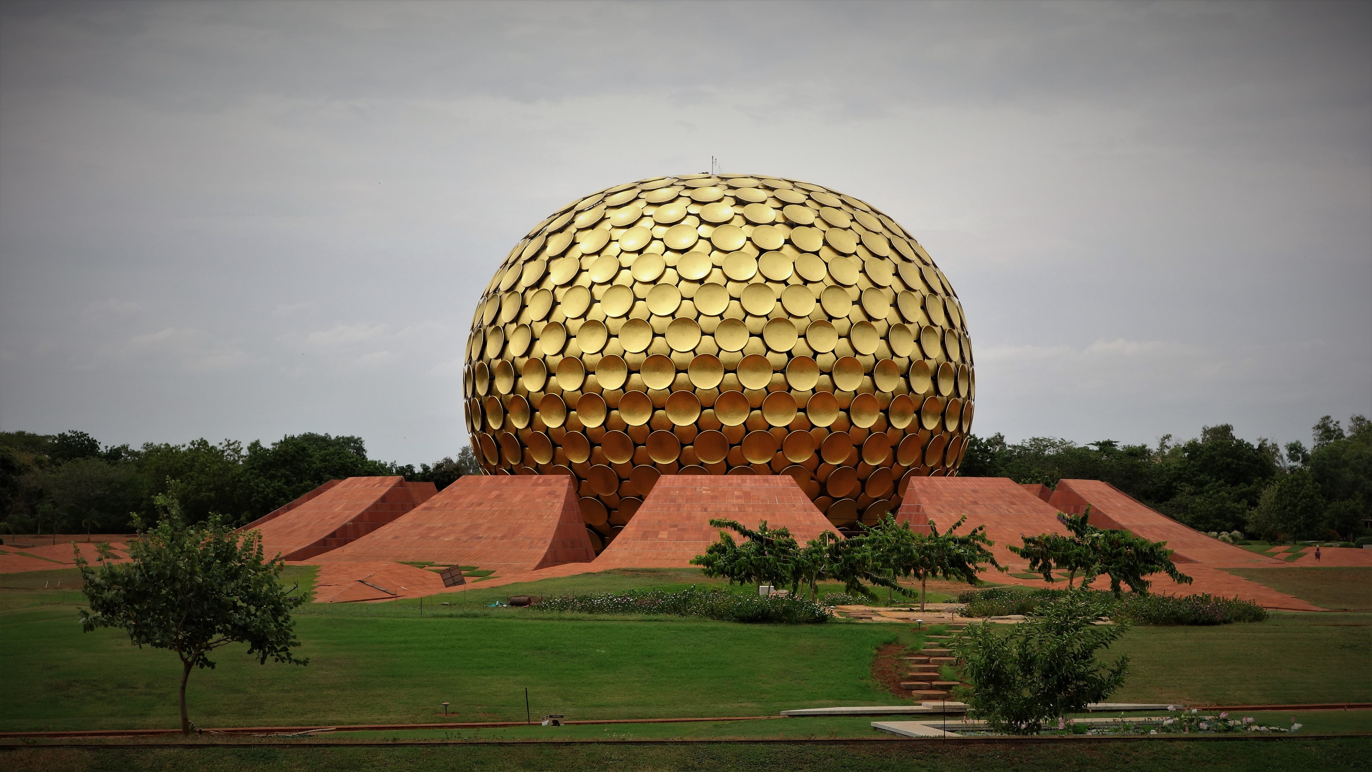 landscape, dome, building, harmony, matrimandir, 5K, no people, environment, architecture, travel, sky, built structure, cloud - sky, sunlight, india, HD Wallpaper