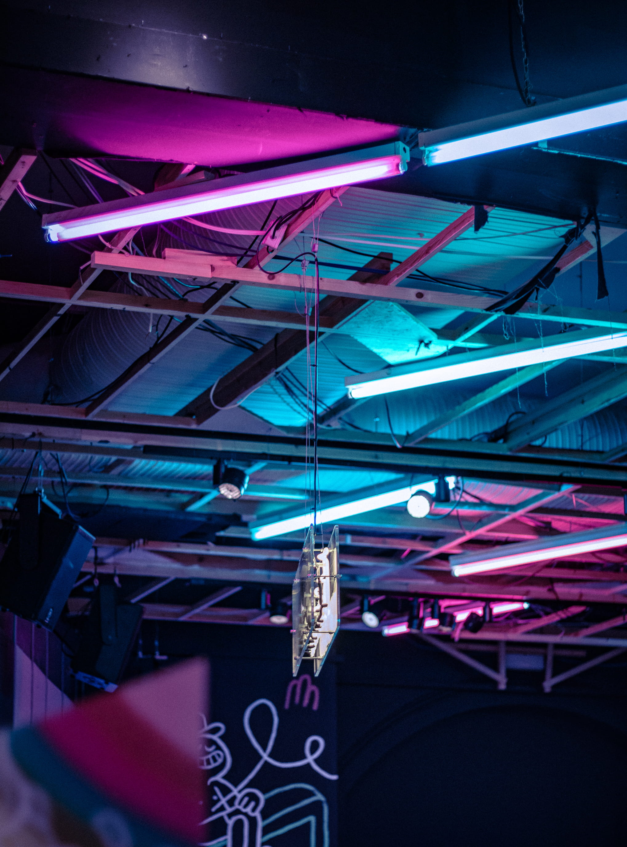 lighting, no people, communication, pink, built structure, dark, bulbs, illuminated, architecture, close, complexity, multi colored, purple, night, amusement park, Phone HD Wallpaper