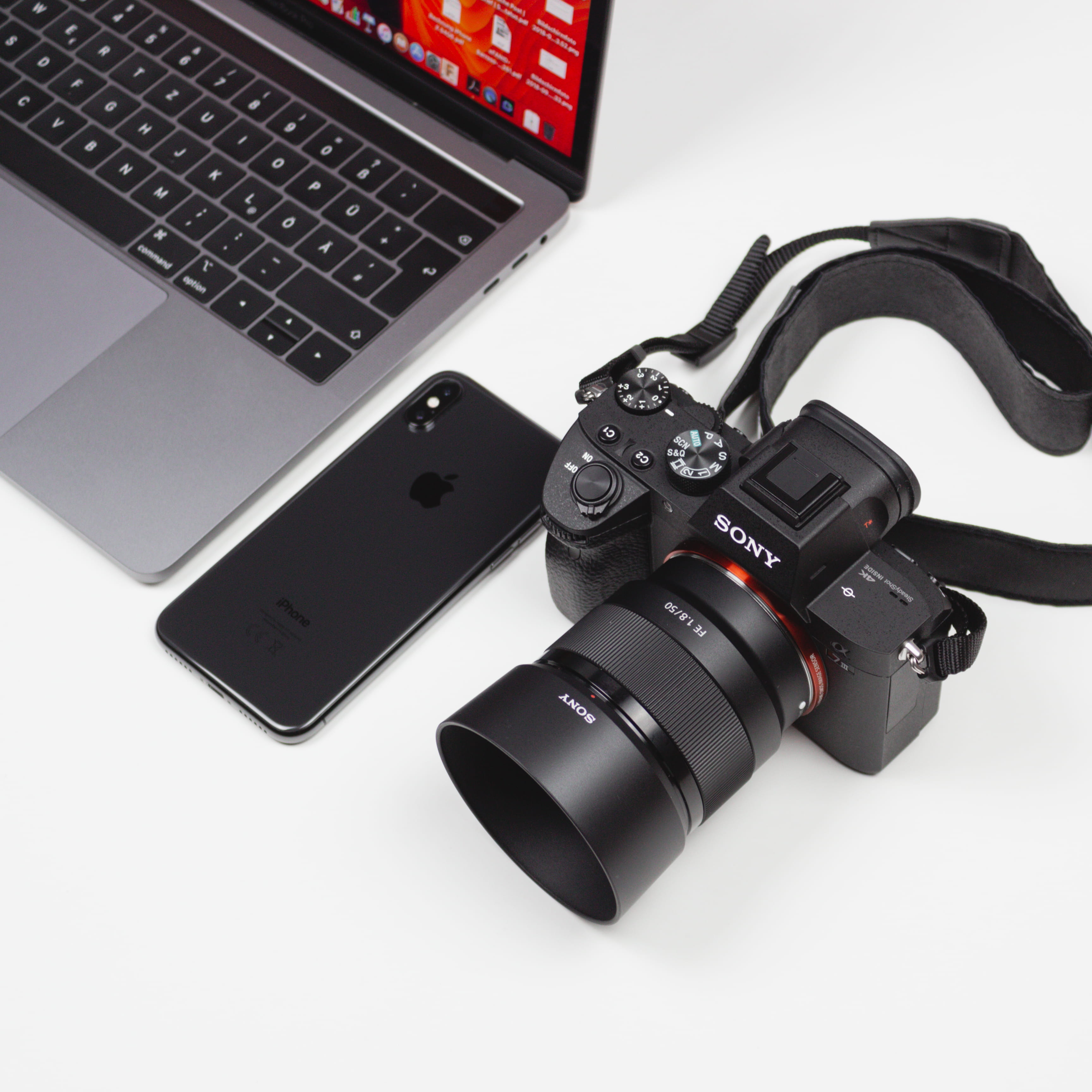 photography themes, communication, laptop, cell phone, modern, hardware, mobile phone, keyboard, hub, black, connection, camera - photographic equipment, Phone HD Wallpaper