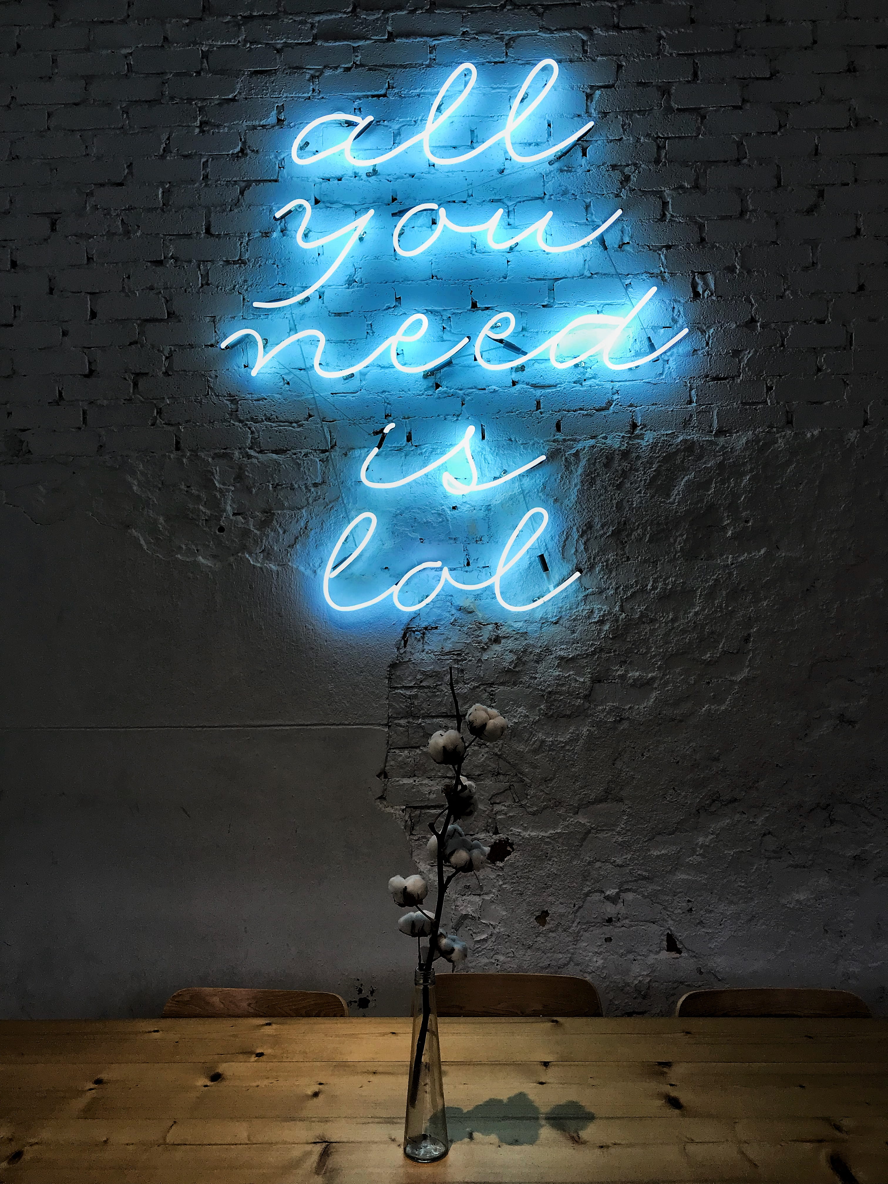 smile, creativity, illuminated, lettering, 4K, vibe, indoors, electricity, blue, signage, neon, love, electric light, architecture, glowing, wall - building feature, Phone HD Wallpaper