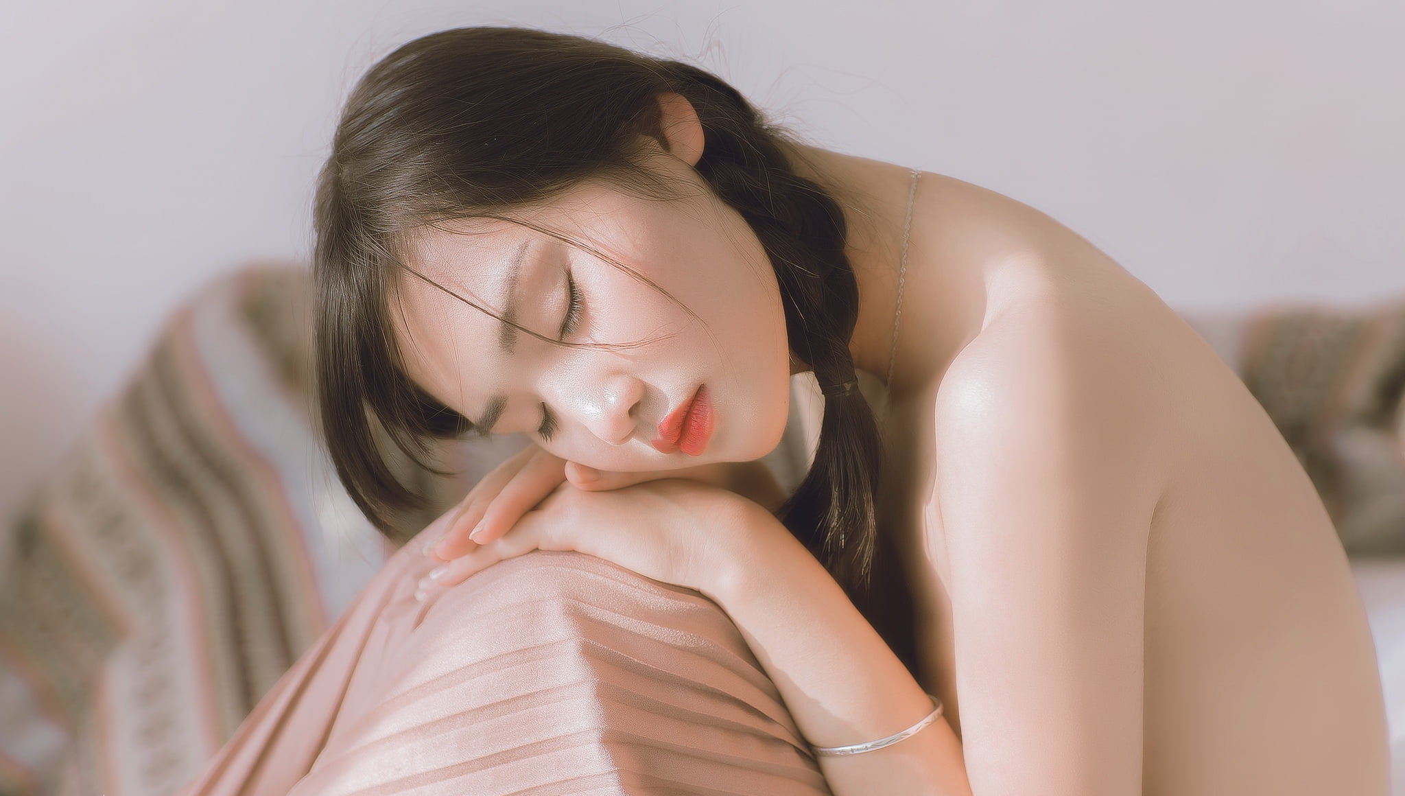 eyes closed, portrait, makeup, 1080P, brown hair, bare shoulders, headshot, contemplation, emotion, hair, adult, women, sitting, beauty, Asian, indoors, HD Wallpaper