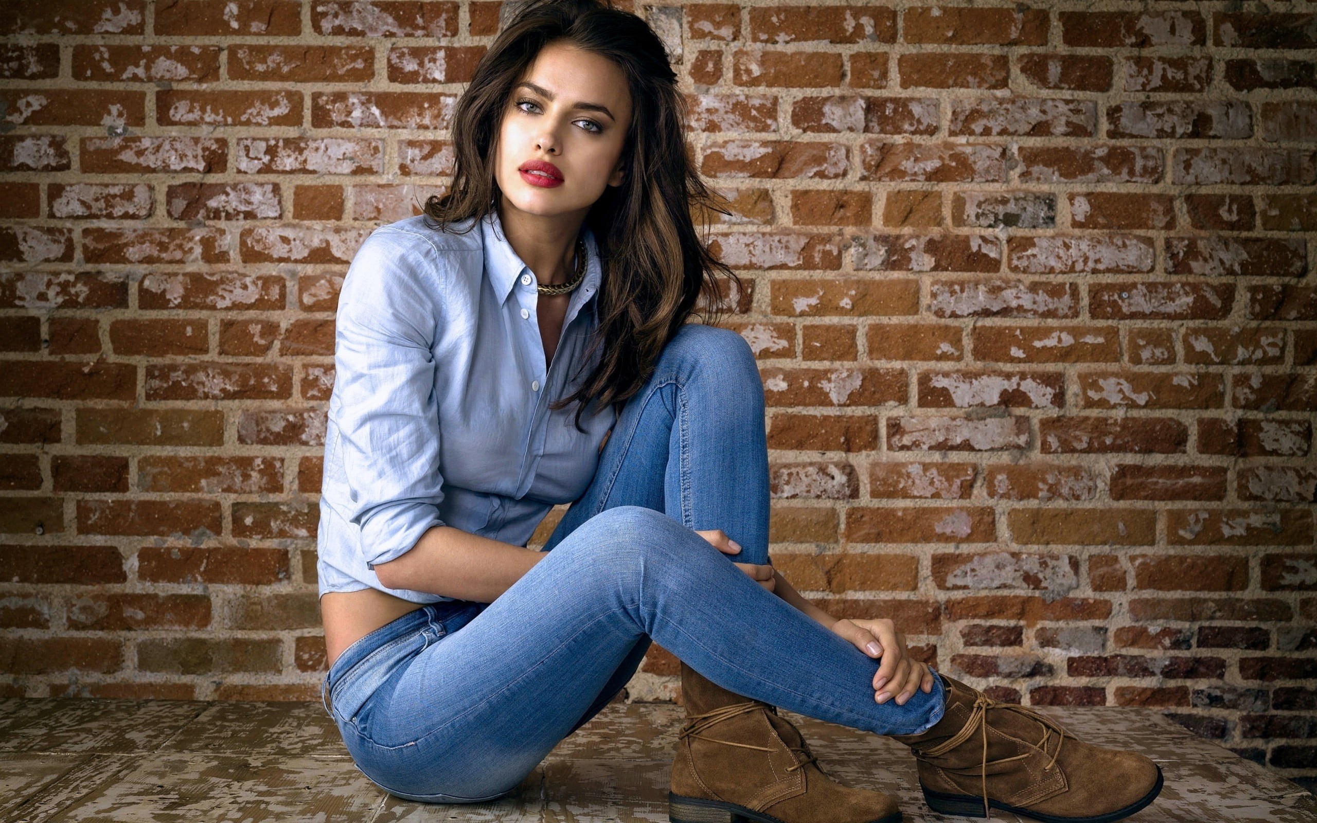 young adult, one person, jeans, portrait, hairstyle, fashion, hair, brown hair, Irina Shayk, beautiful people, 2K, brunette, adult, sitting, red lipstick, HD Wallpaper