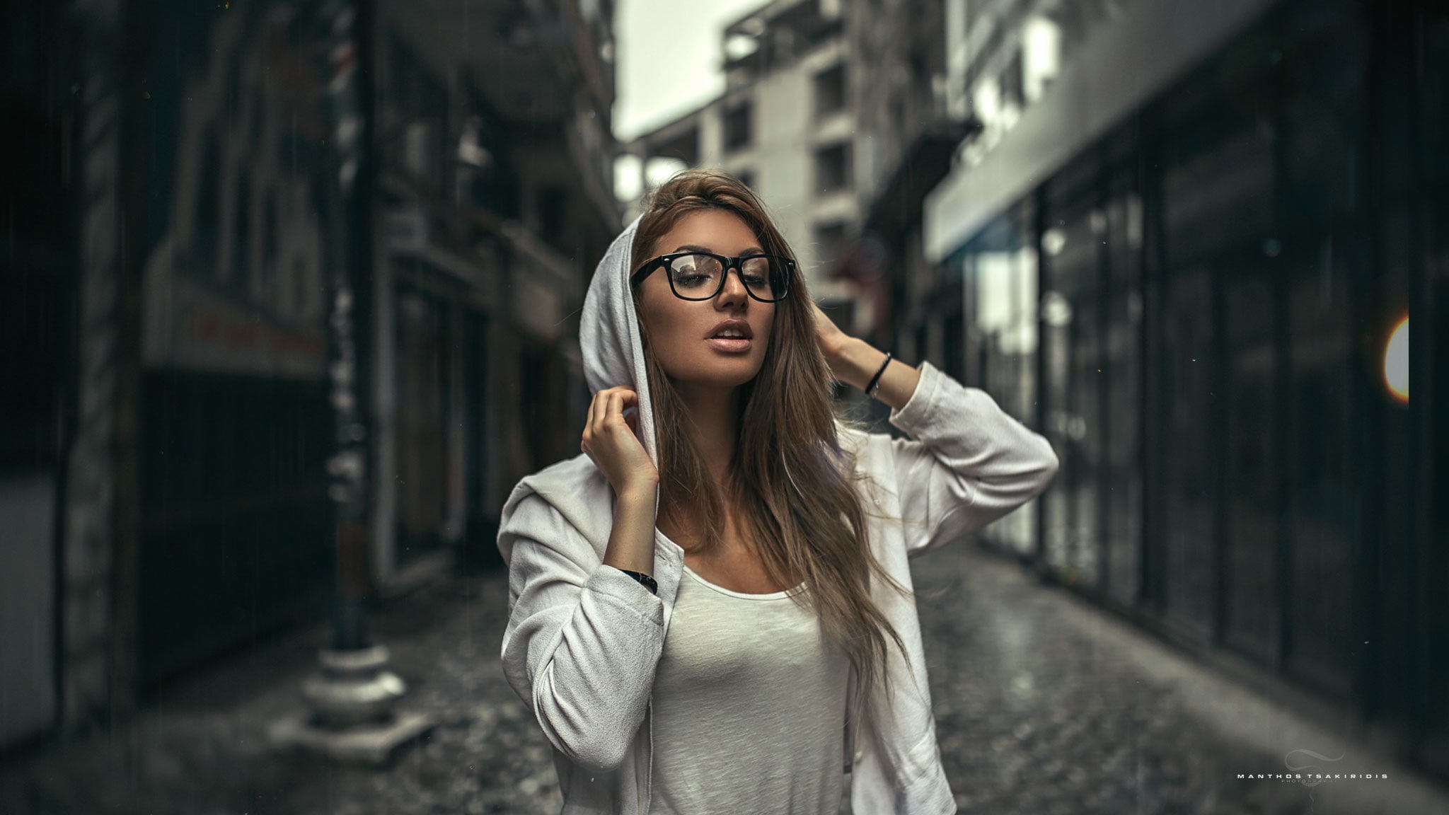 rain, Manthos Tsakiridis, glasses, depth of field, women with glasses, women, 1080P, hoods, water drops, portrait, HD Wallpaper